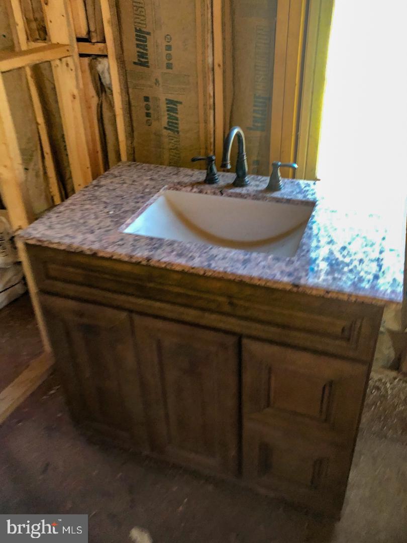 CROWNSVILLE - Residential