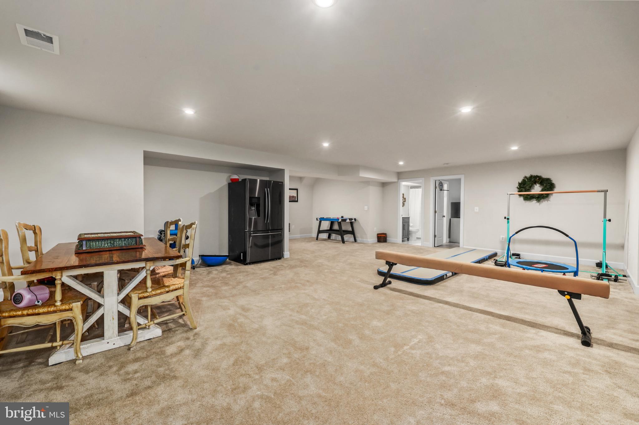 EMBREY MILL - Residential