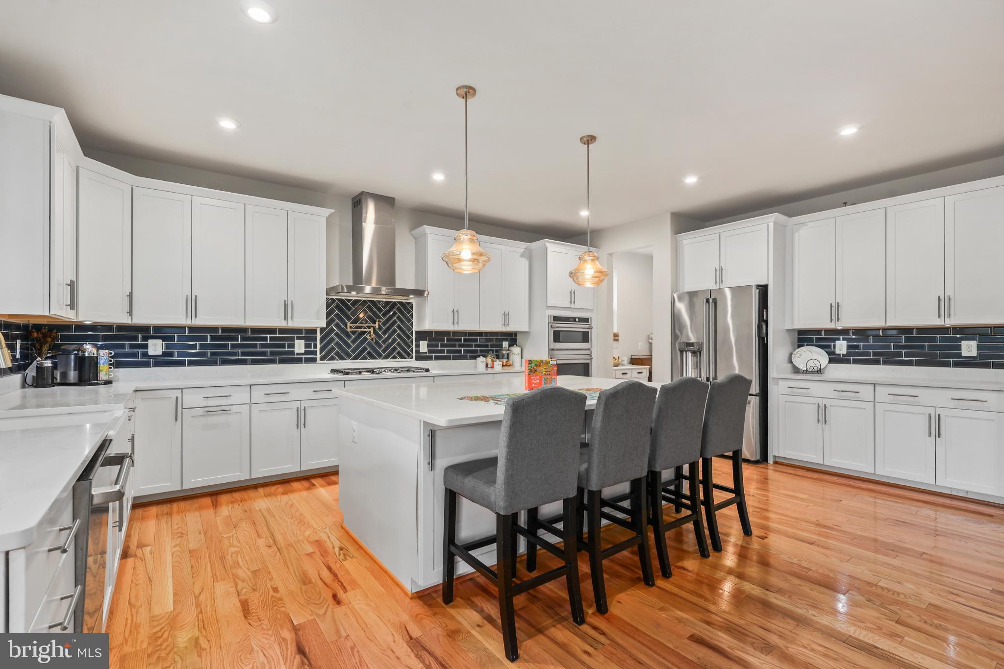 EMBREY MILL - Residential