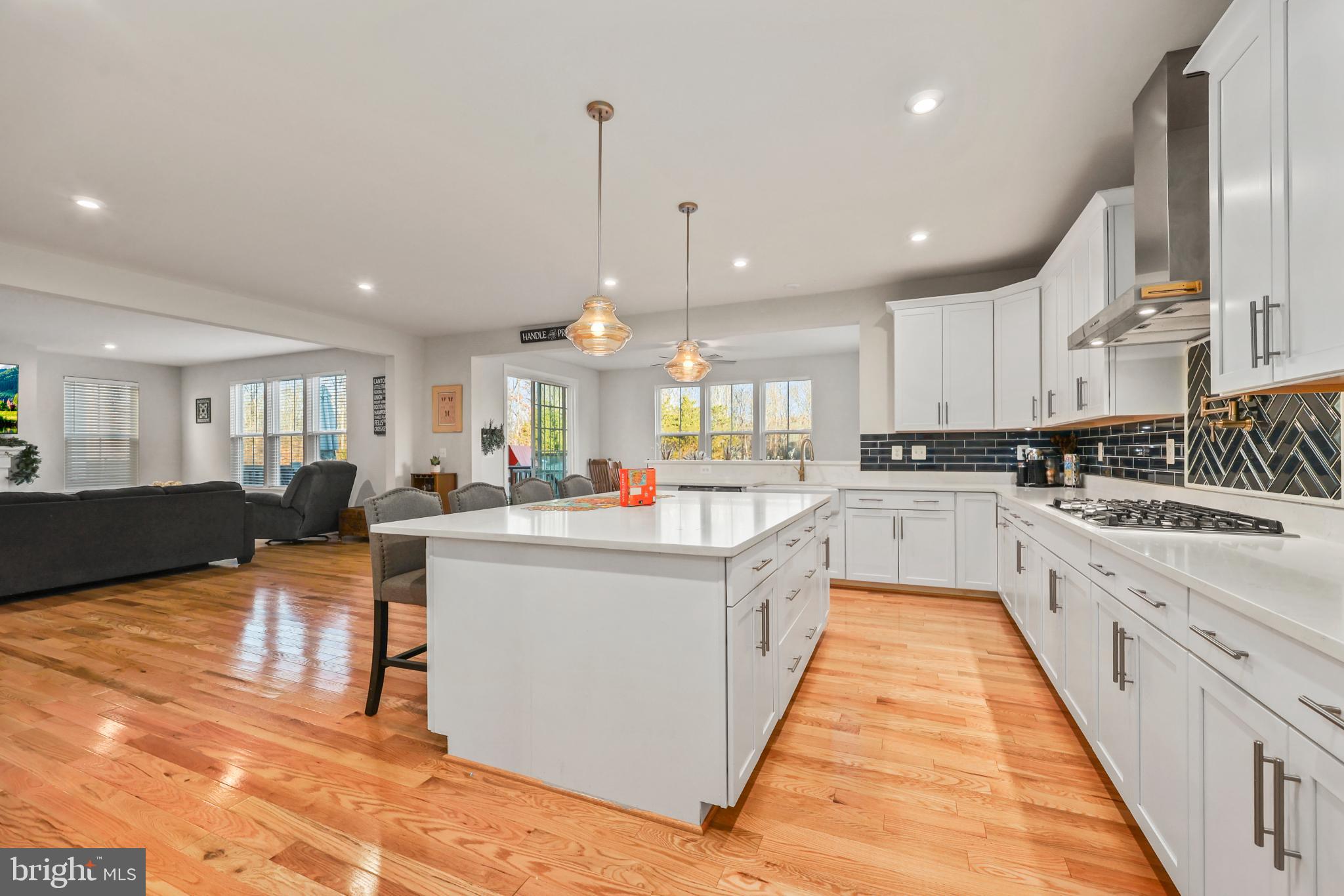 EMBREY MILL - Residential