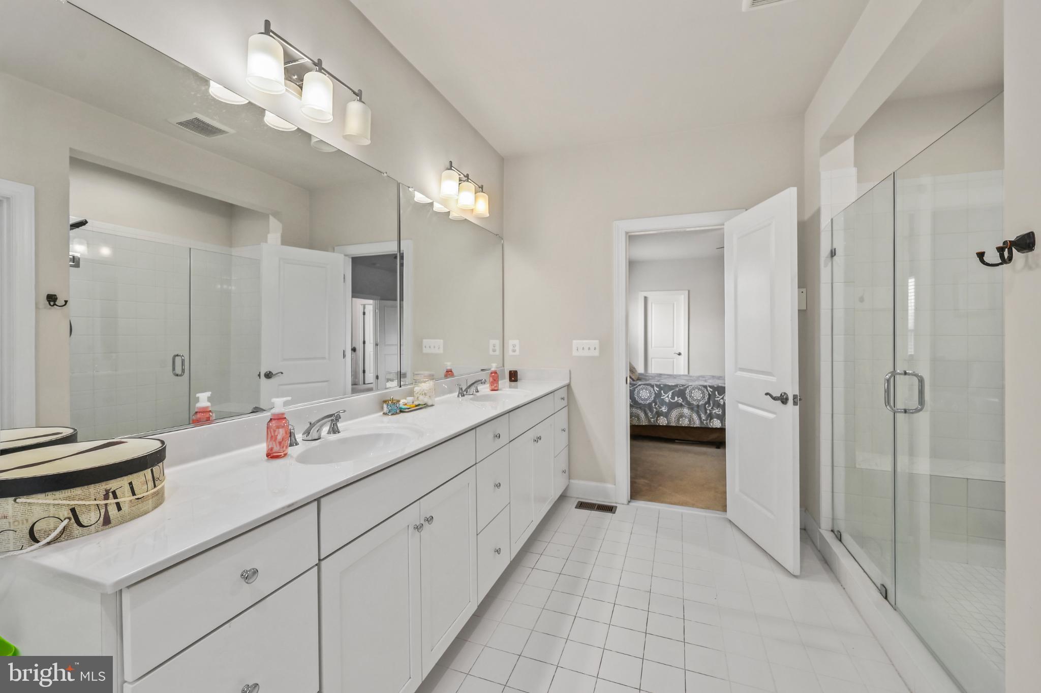 EMBREY MILL - Residential