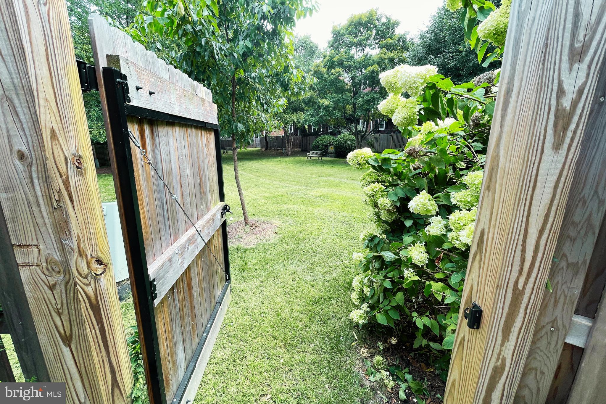 FAIRLINGTON VILLAGES - Residential