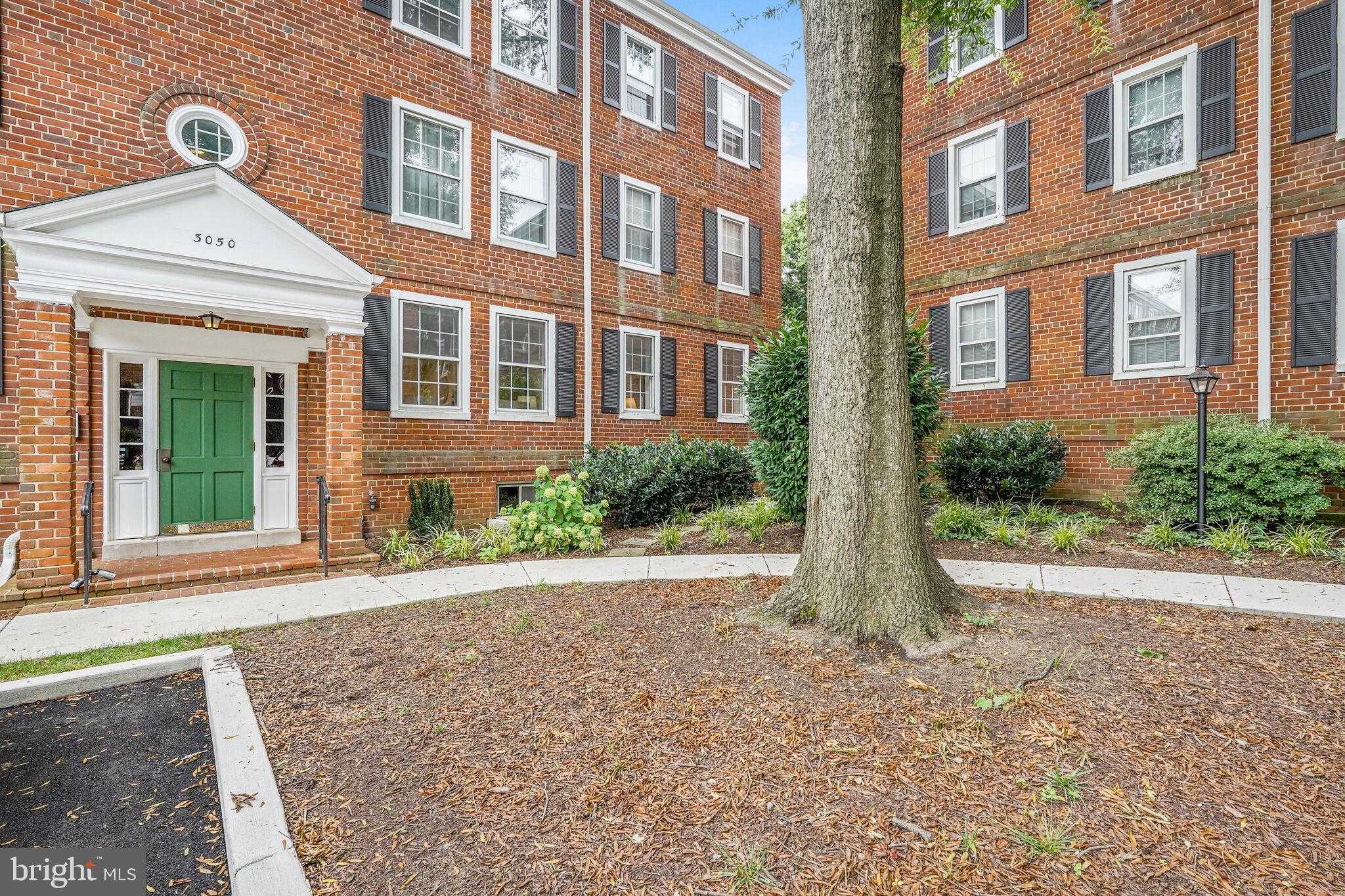 FAIRLINGTON VILLAGES - Residential