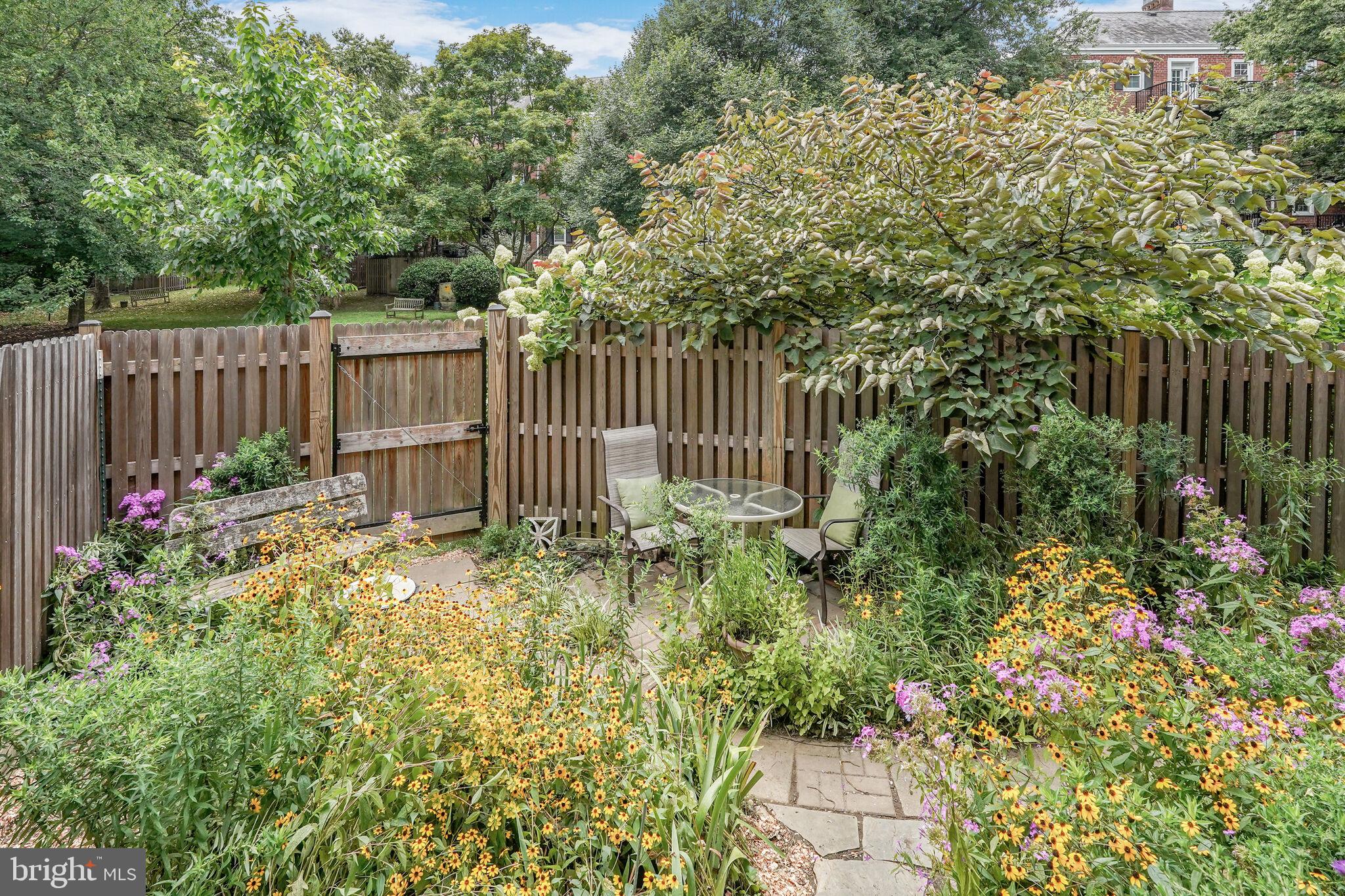 FAIRLINGTON VILLAGES - Residential