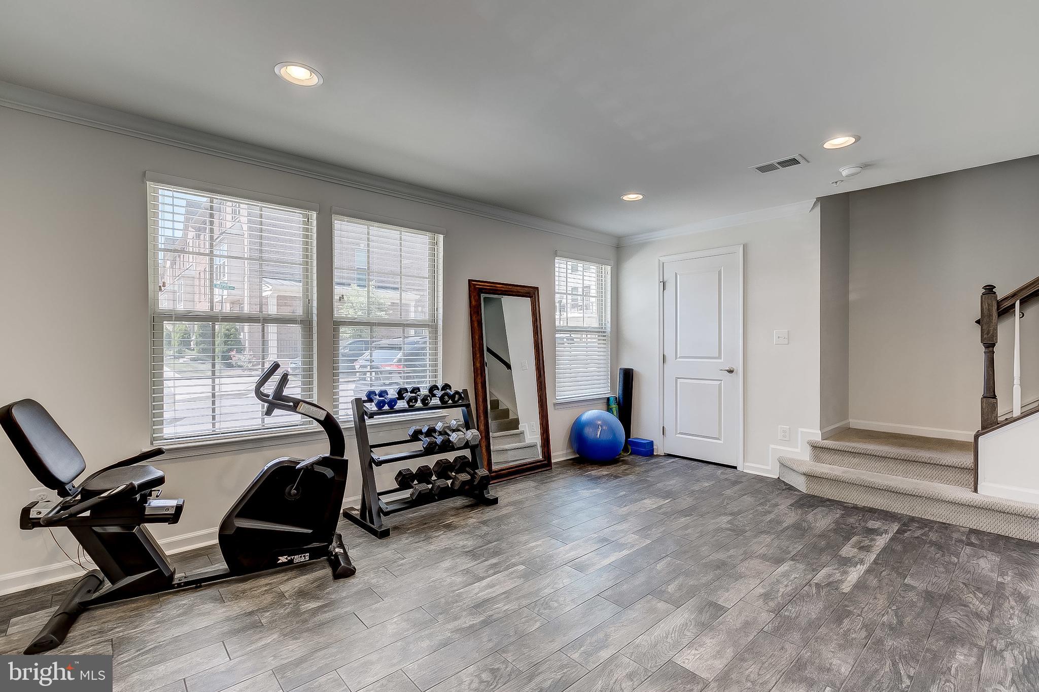 O'DONNELL SQUARE - Residential