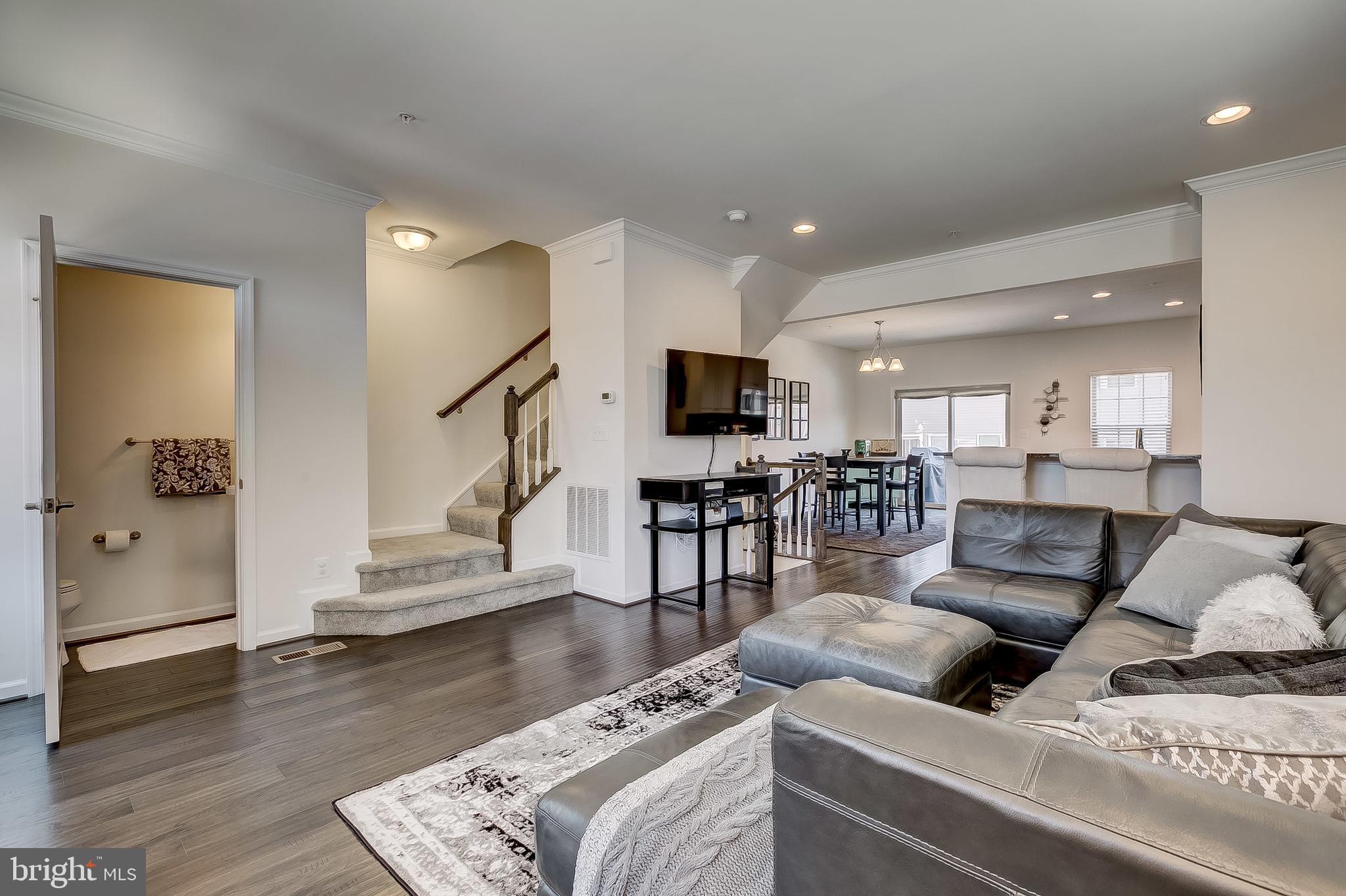 O'DONNELL SQUARE - Residential