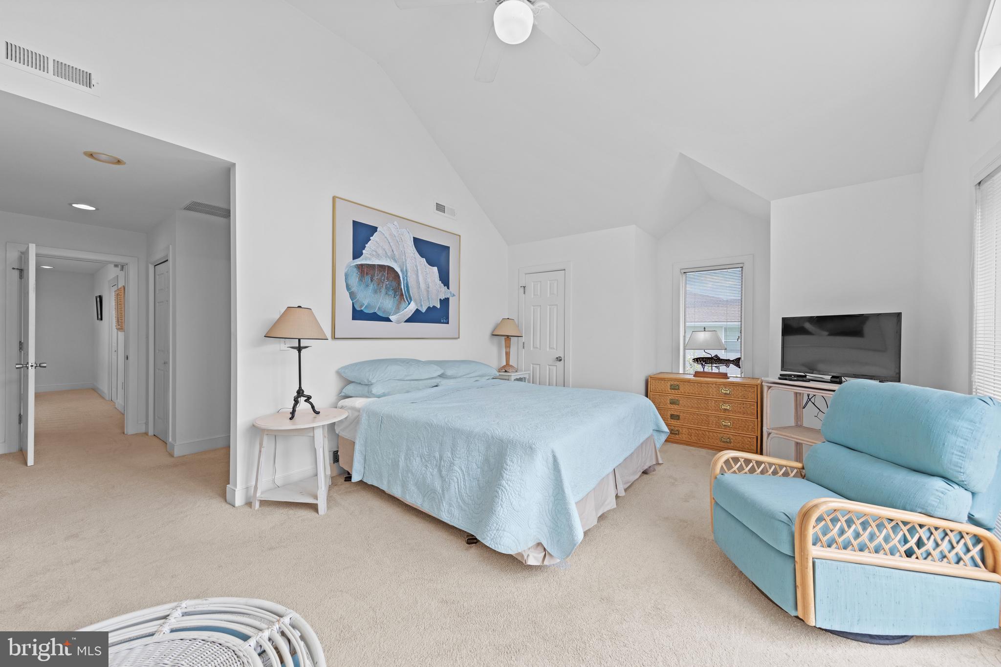 OCEAN VILLAGE - Residential