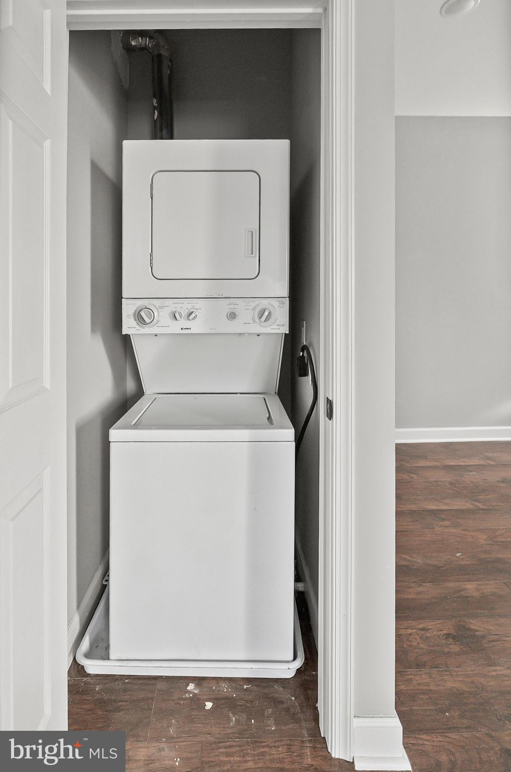 WOODBROOK - Residential Income