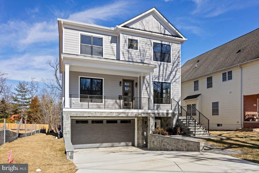 Just completed new construction home in Cherrydale. Built by local builder Enhanced Homes.