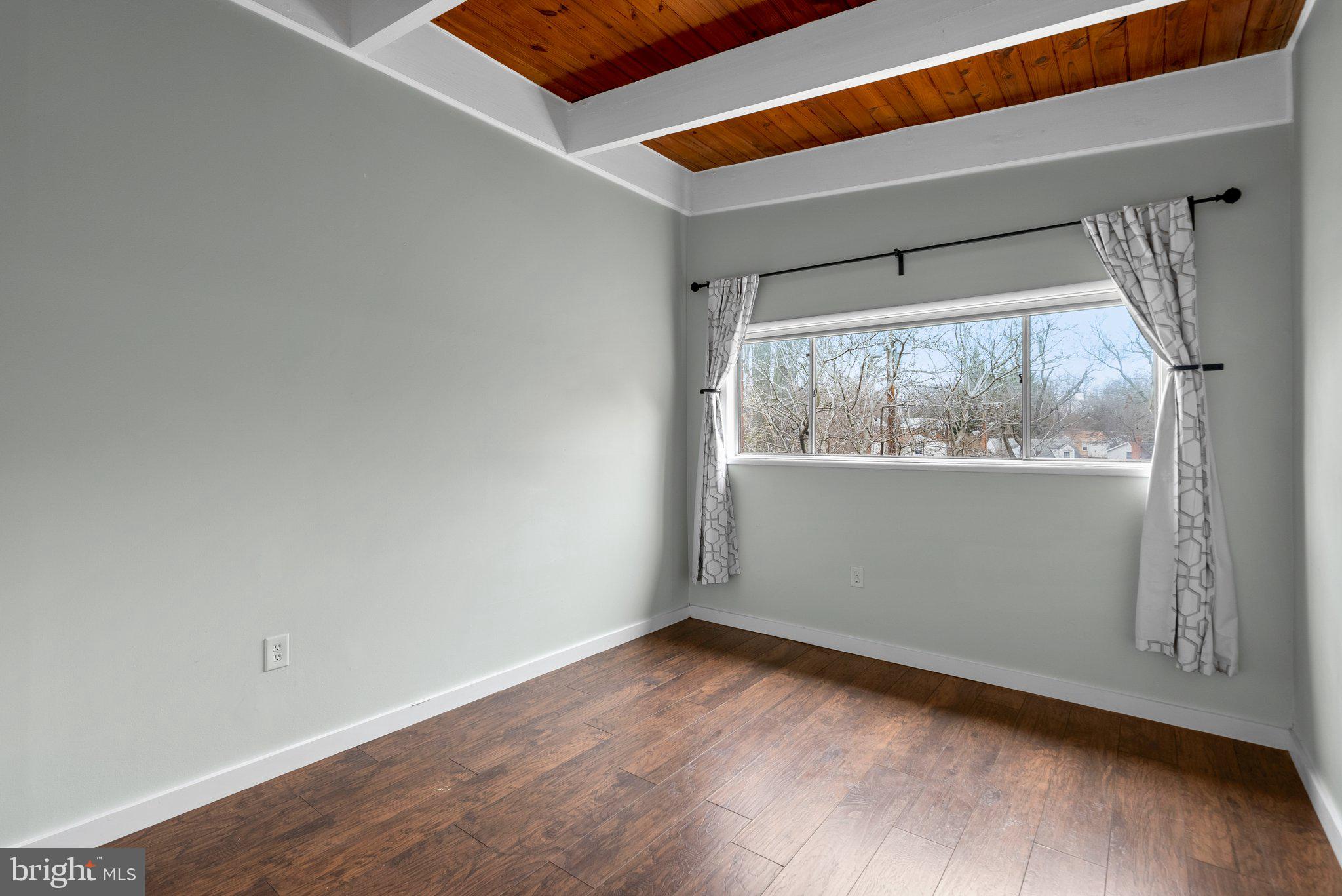 KENSINGTON TERRACE - Residential