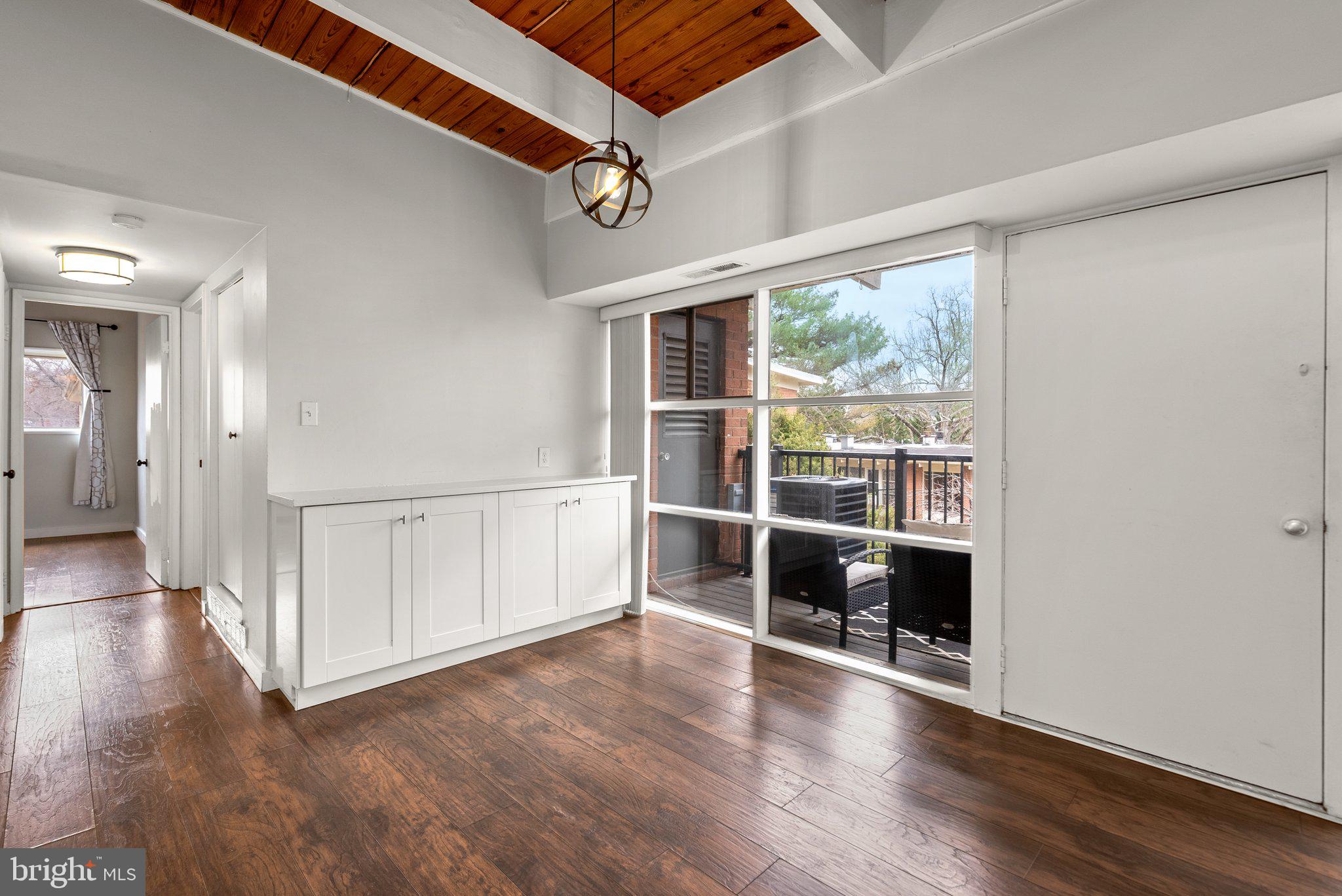 KENSINGTON TERRACE - Residential