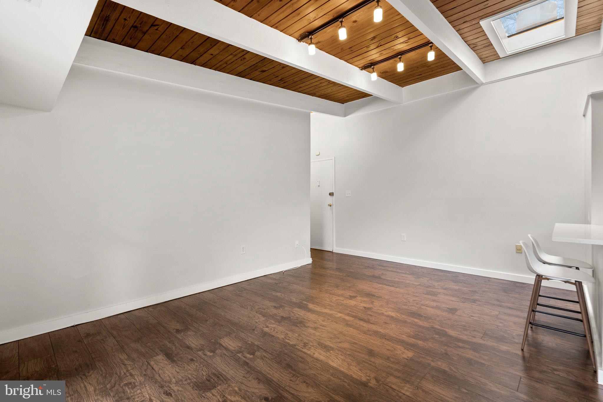 KENSINGTON TERRACE - Residential