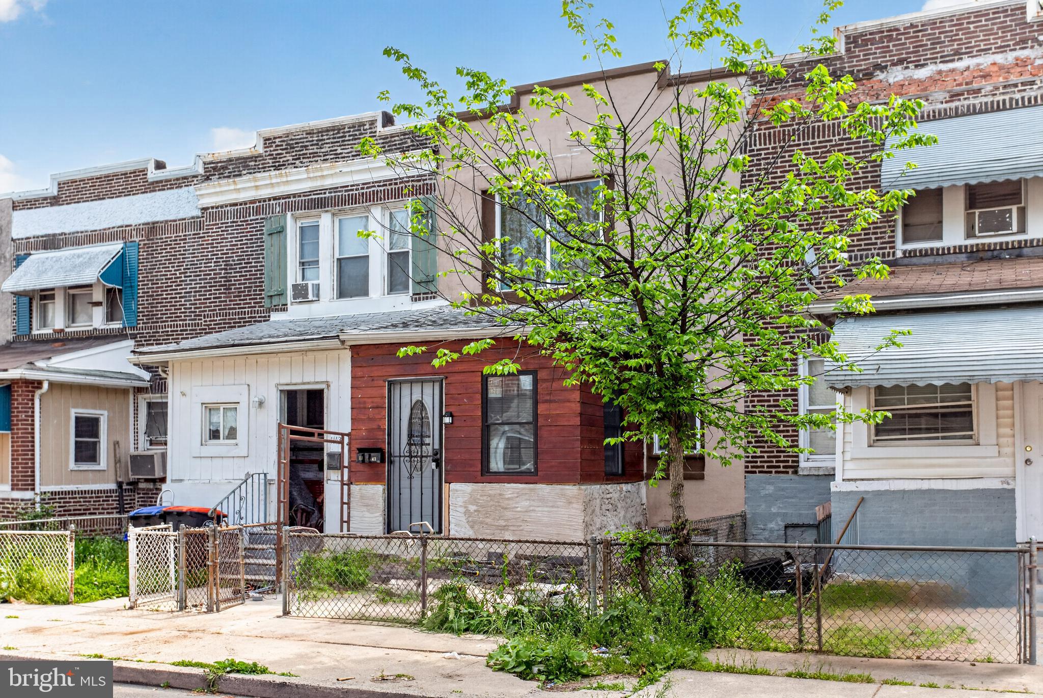 1141 THOMAS STREET