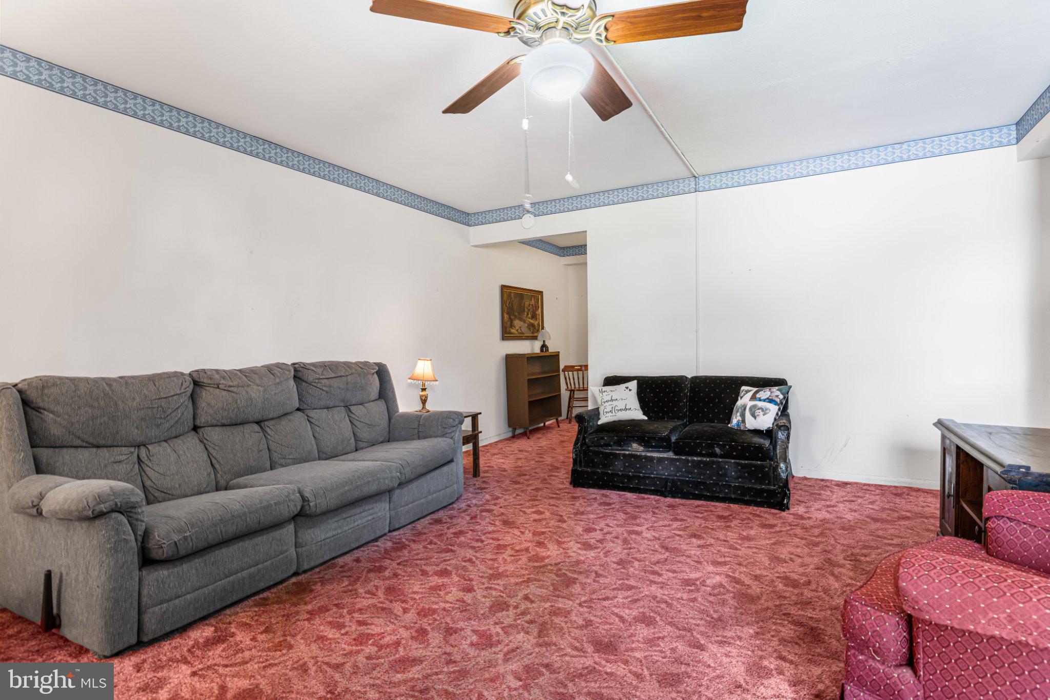 885 YORK ROAD 18C