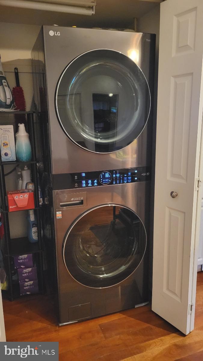 DUNDEE HARBOR - Residential