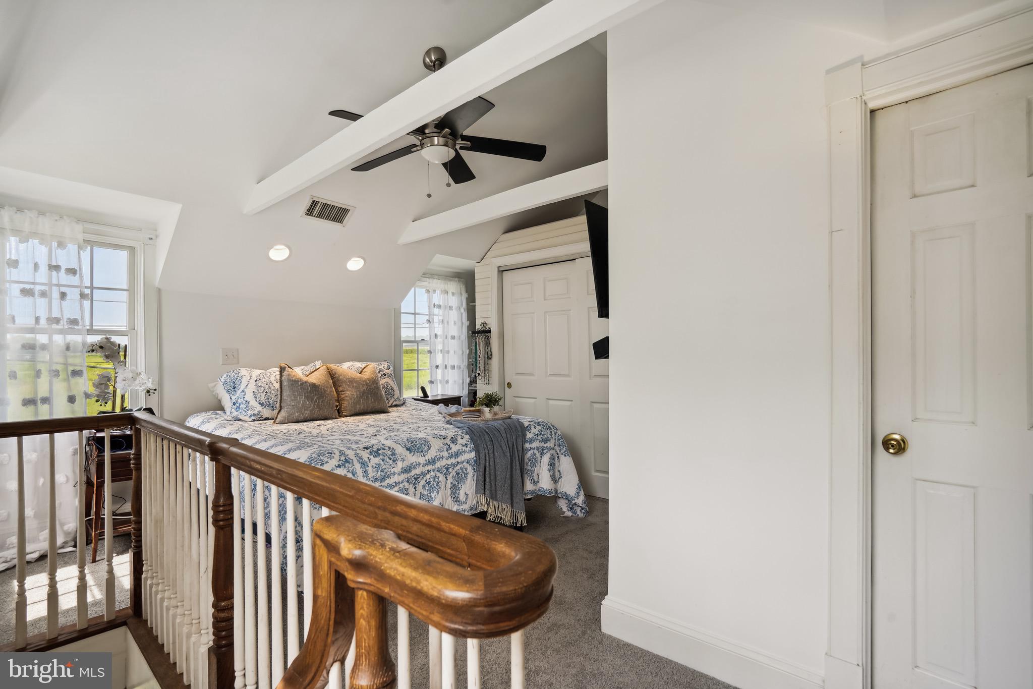 DUNDEE HARBOR - Residential