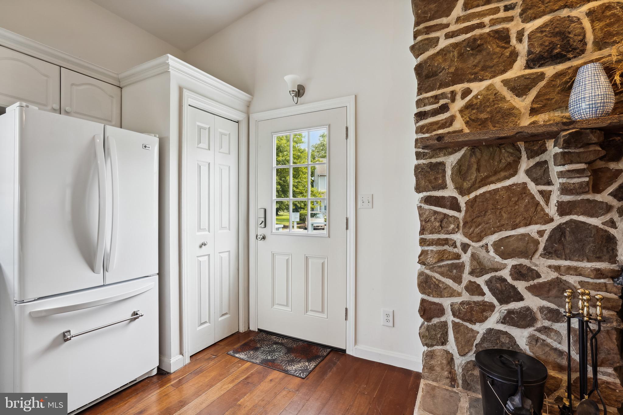 DUNDEE HARBOR - Residential