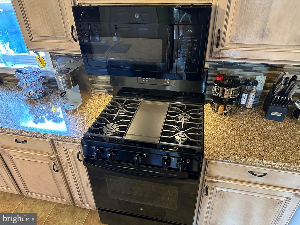 Photo of 1969 Millport Road, Lancaster, PA 17602 (MLS # PALA2053316)