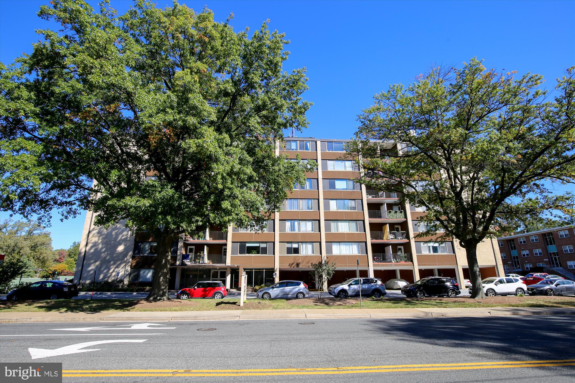 4401 CHERRY HILL RD 53