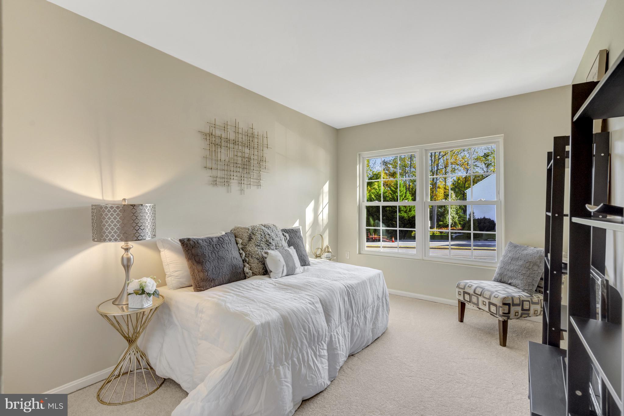 LAKE RIDGE - Residential