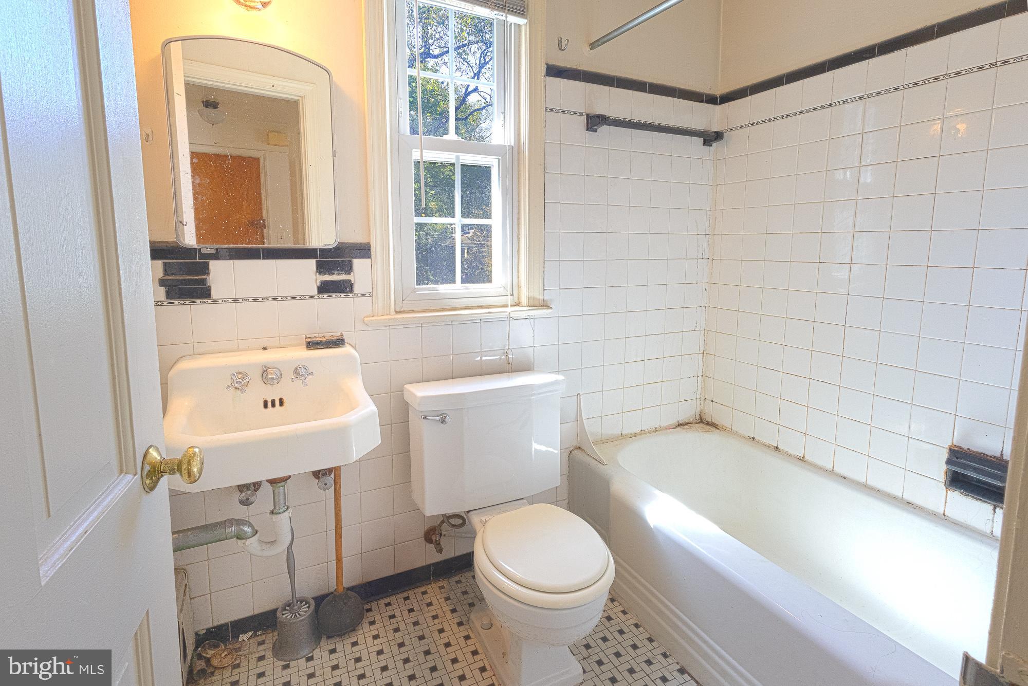 TAKOMA PARK - Residential