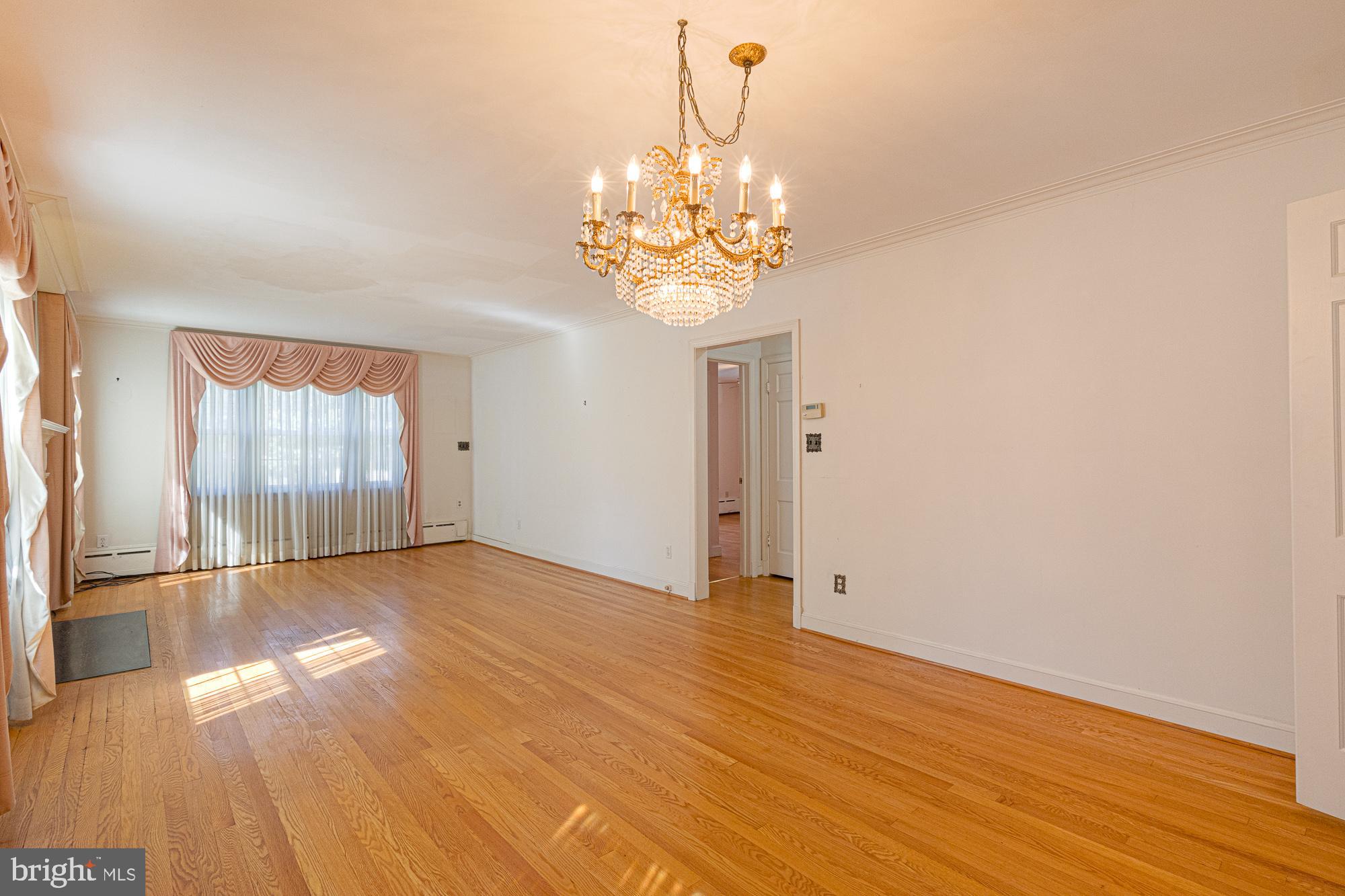 TAKOMA PARK - Residential