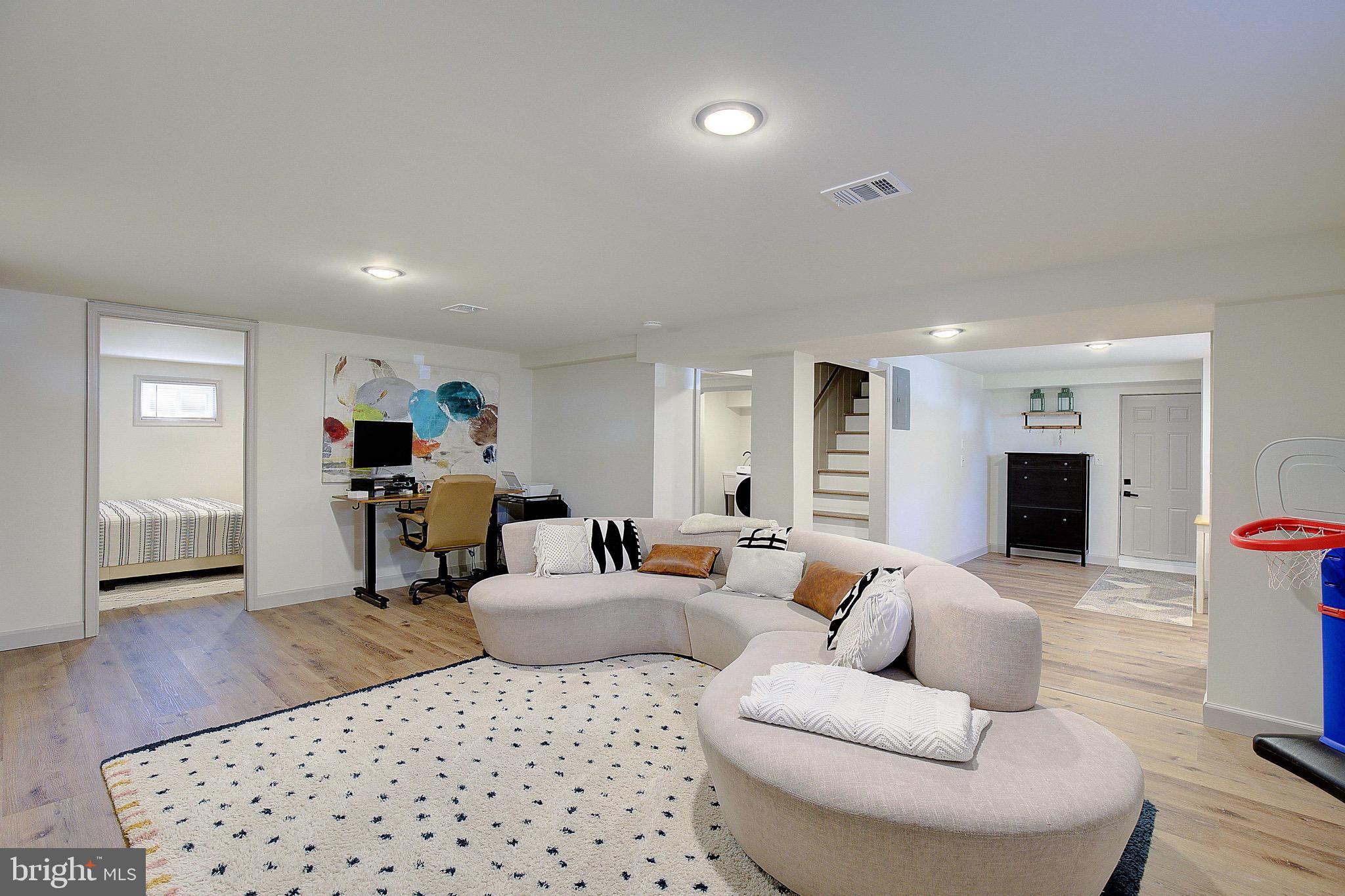 ARDEN ON THE SEVERN - Residential