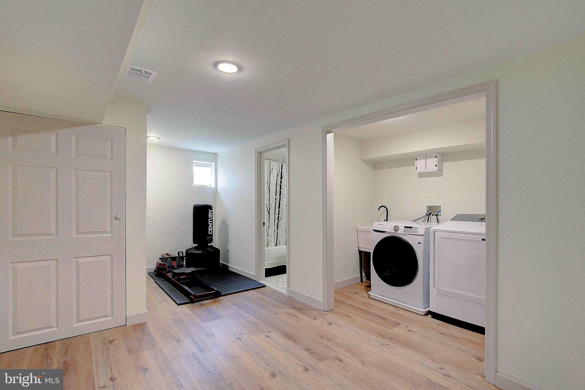 ARDEN ON THE SEVERN - Residential