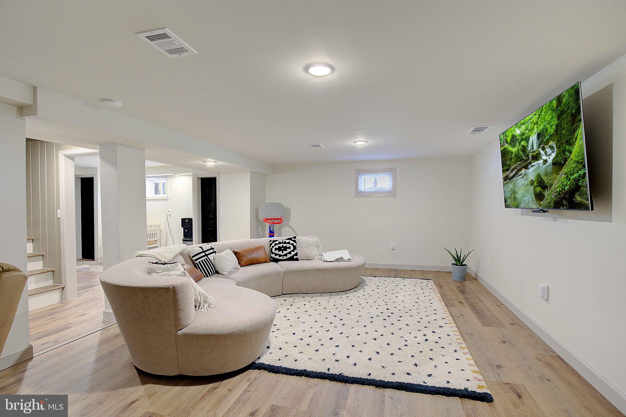 ARDEN ON THE SEVERN - Residential