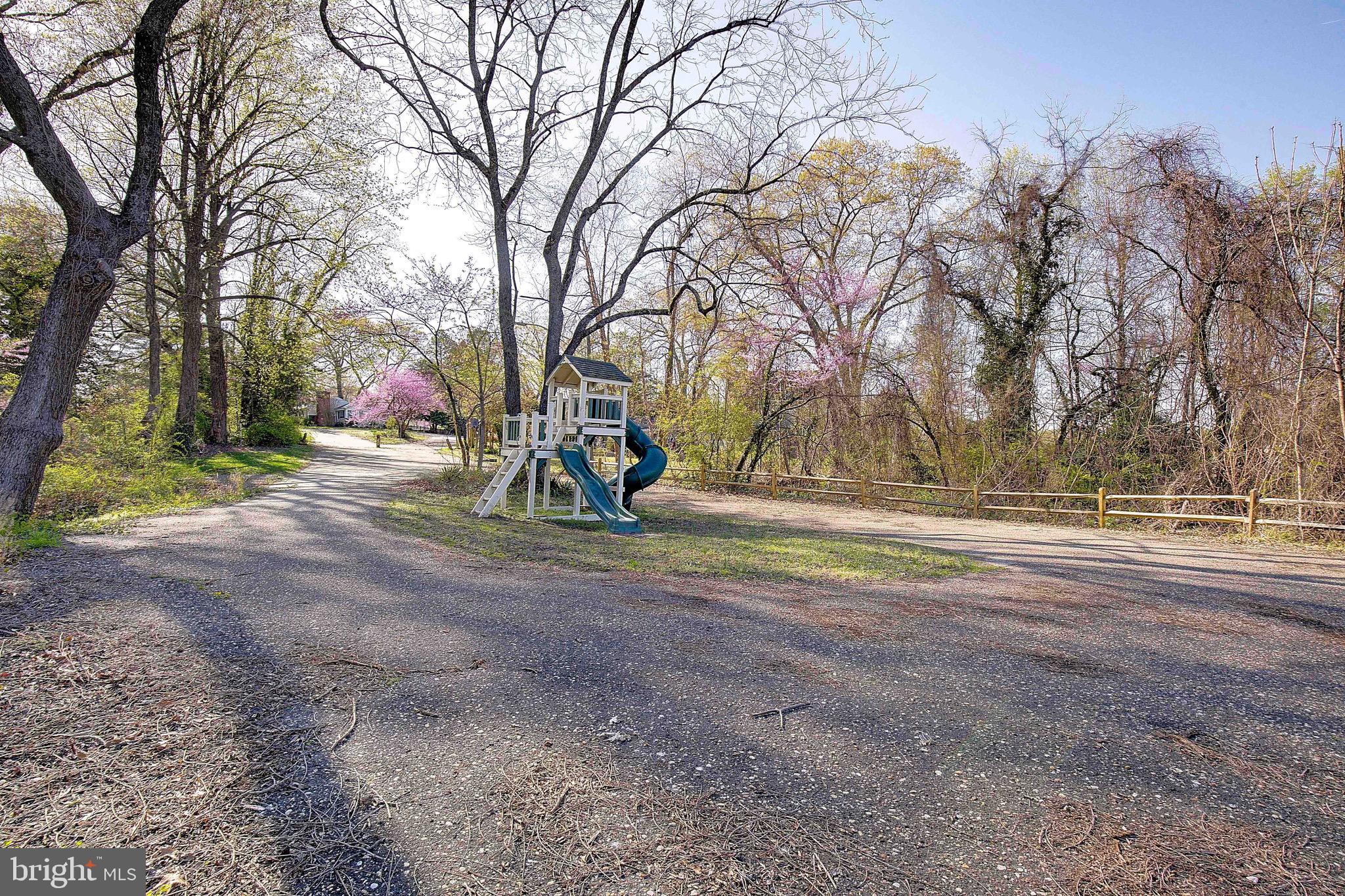 ARDEN ON THE SEVERN - Residential
