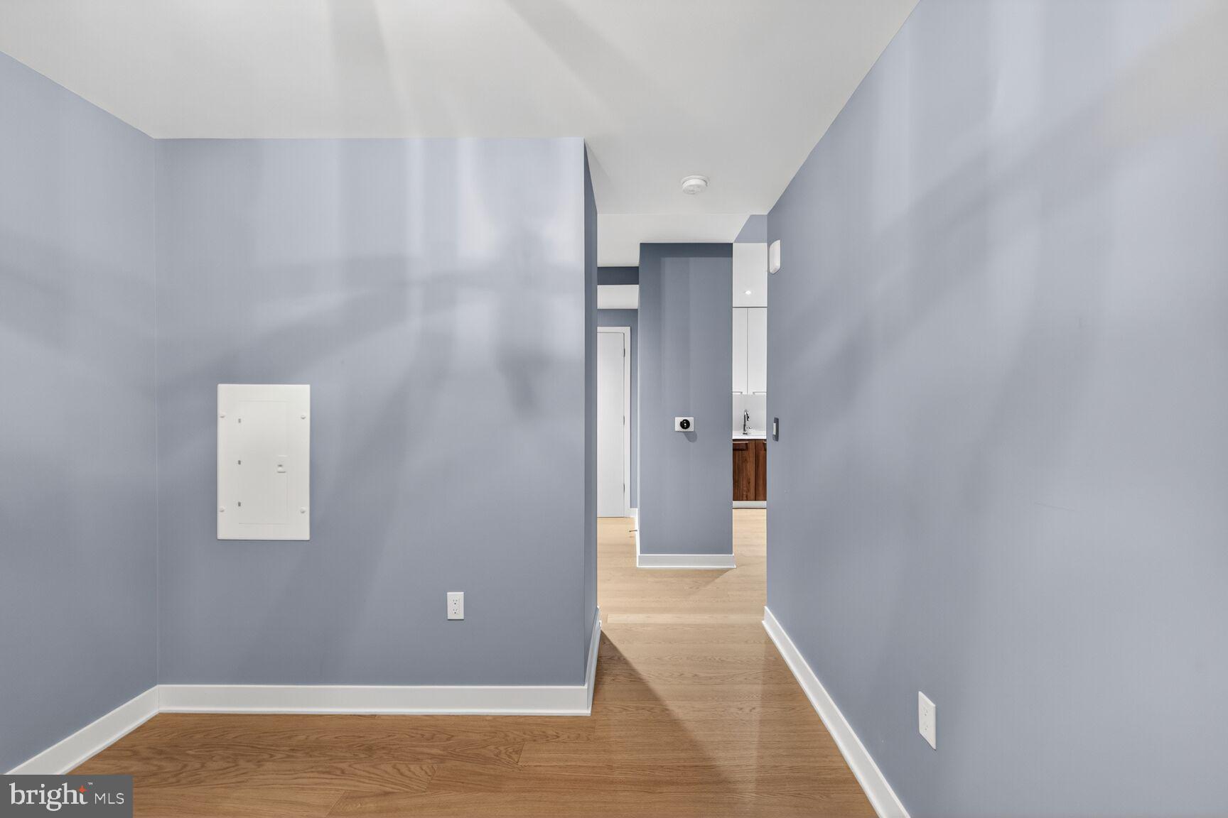 TYSONS CORNER - Residential