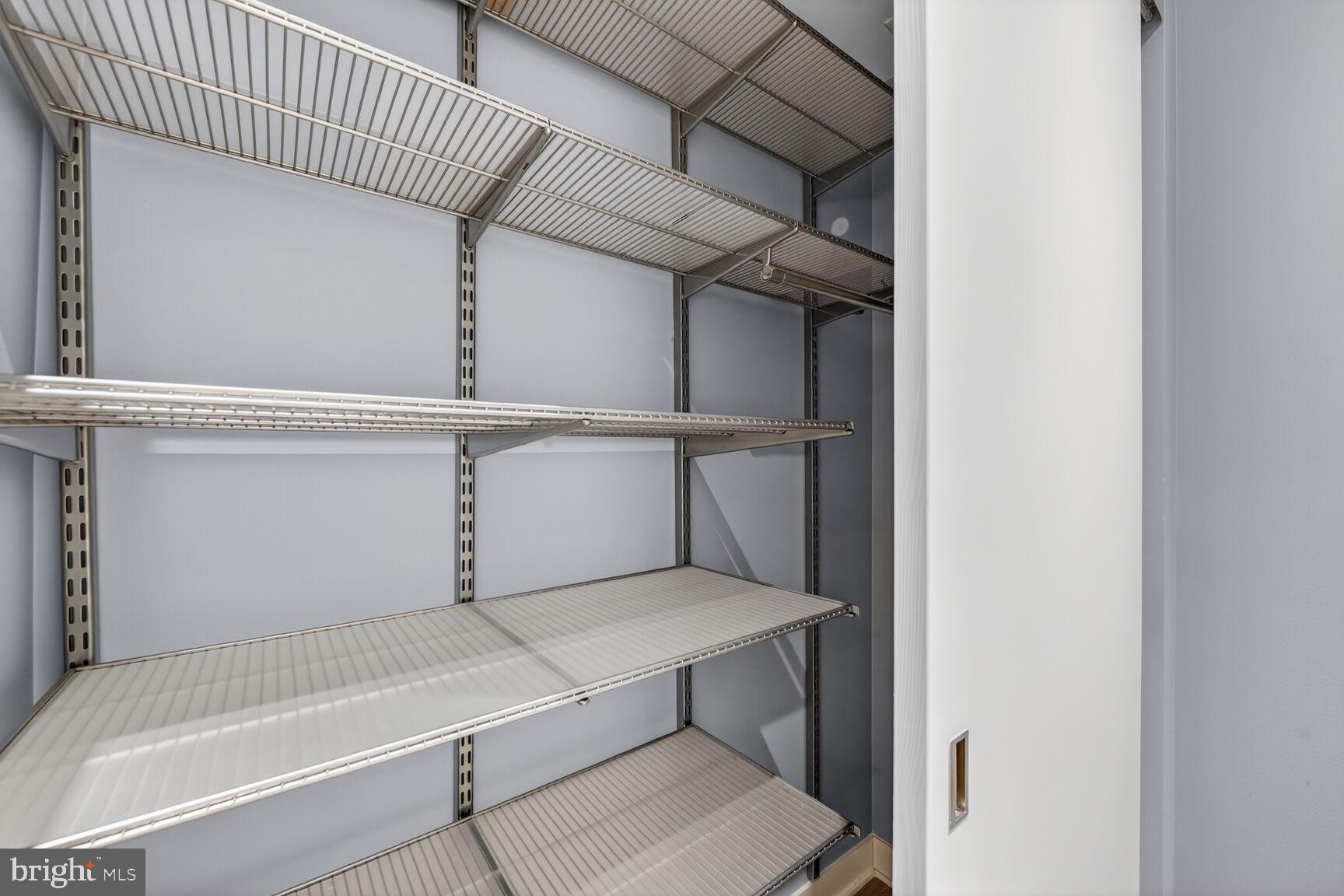 TYSONS CORNER - Residential