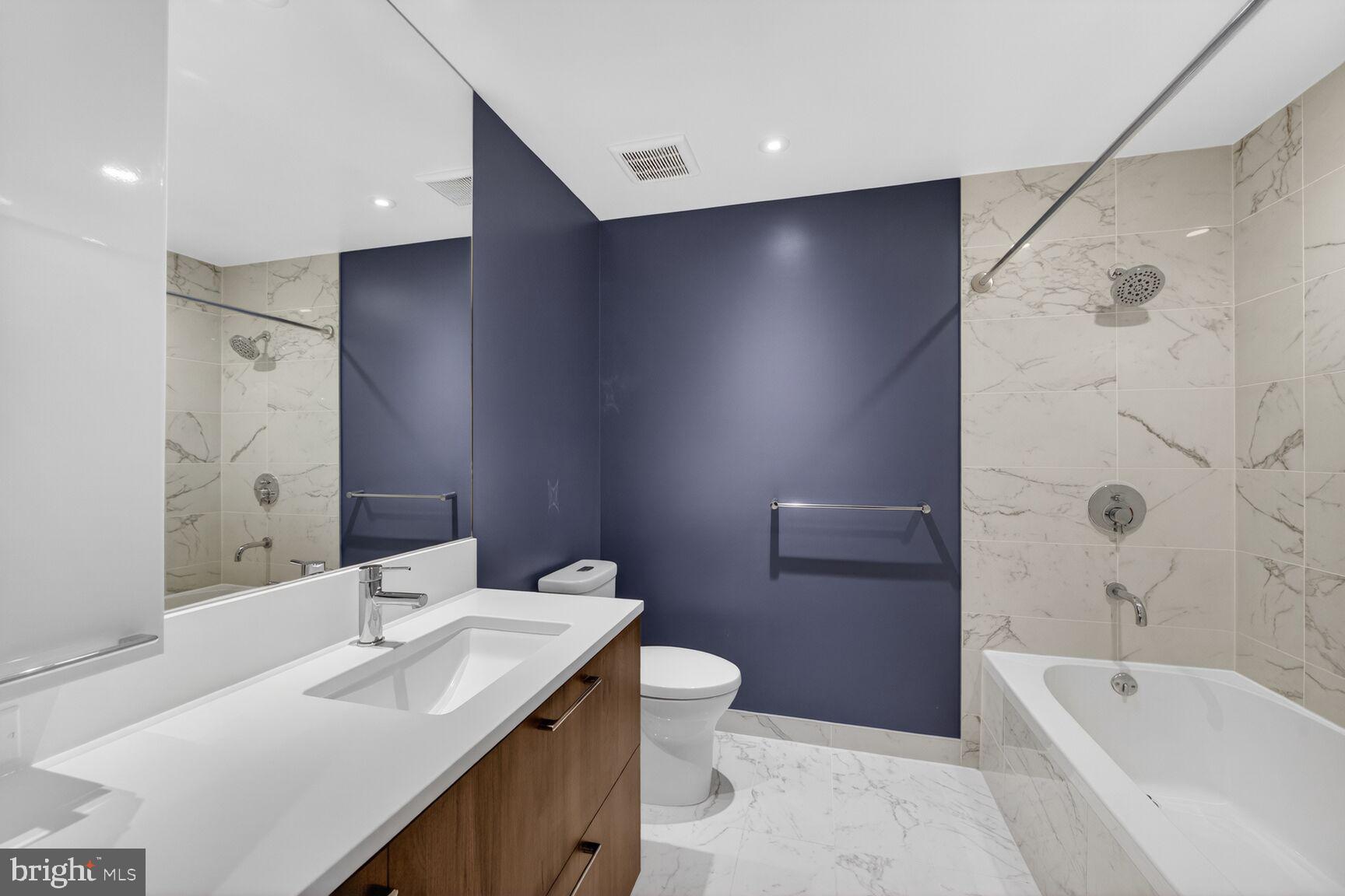 TYSONS CORNER - Residential