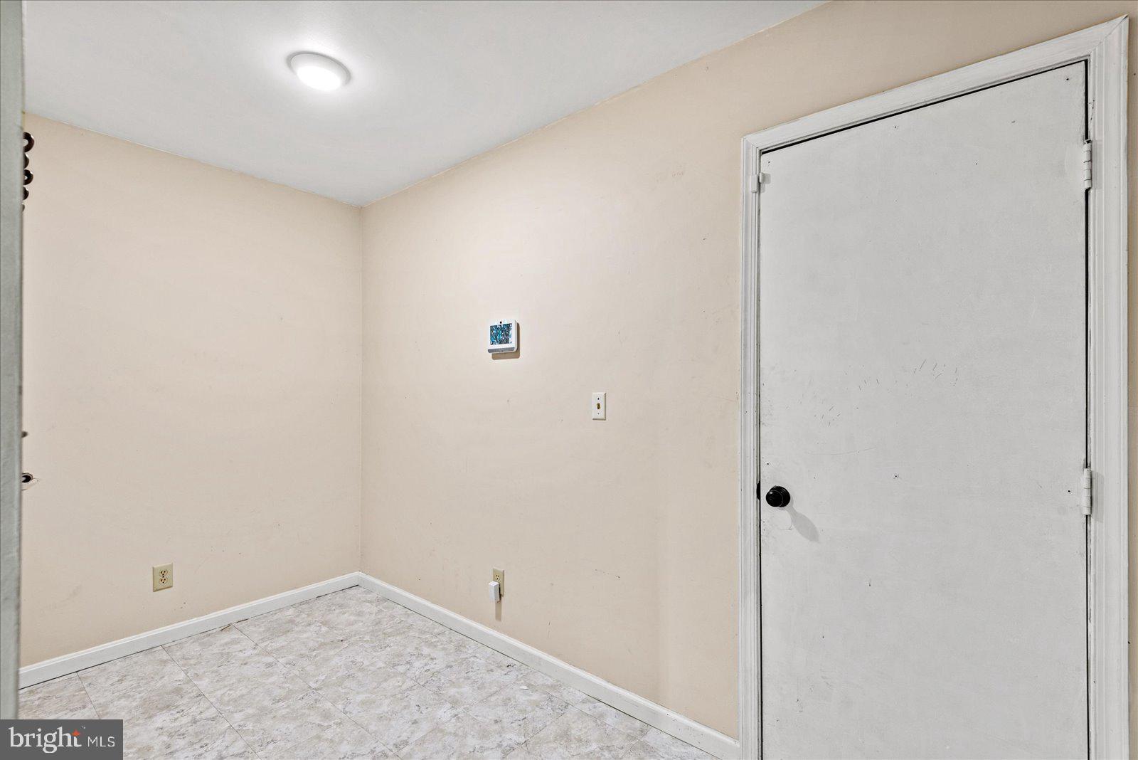 ROSEDALE - Residential