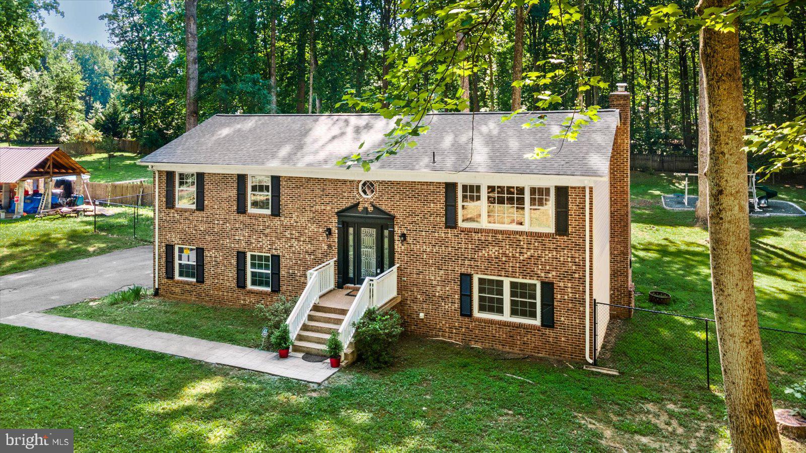 ROSEDALE - Residential