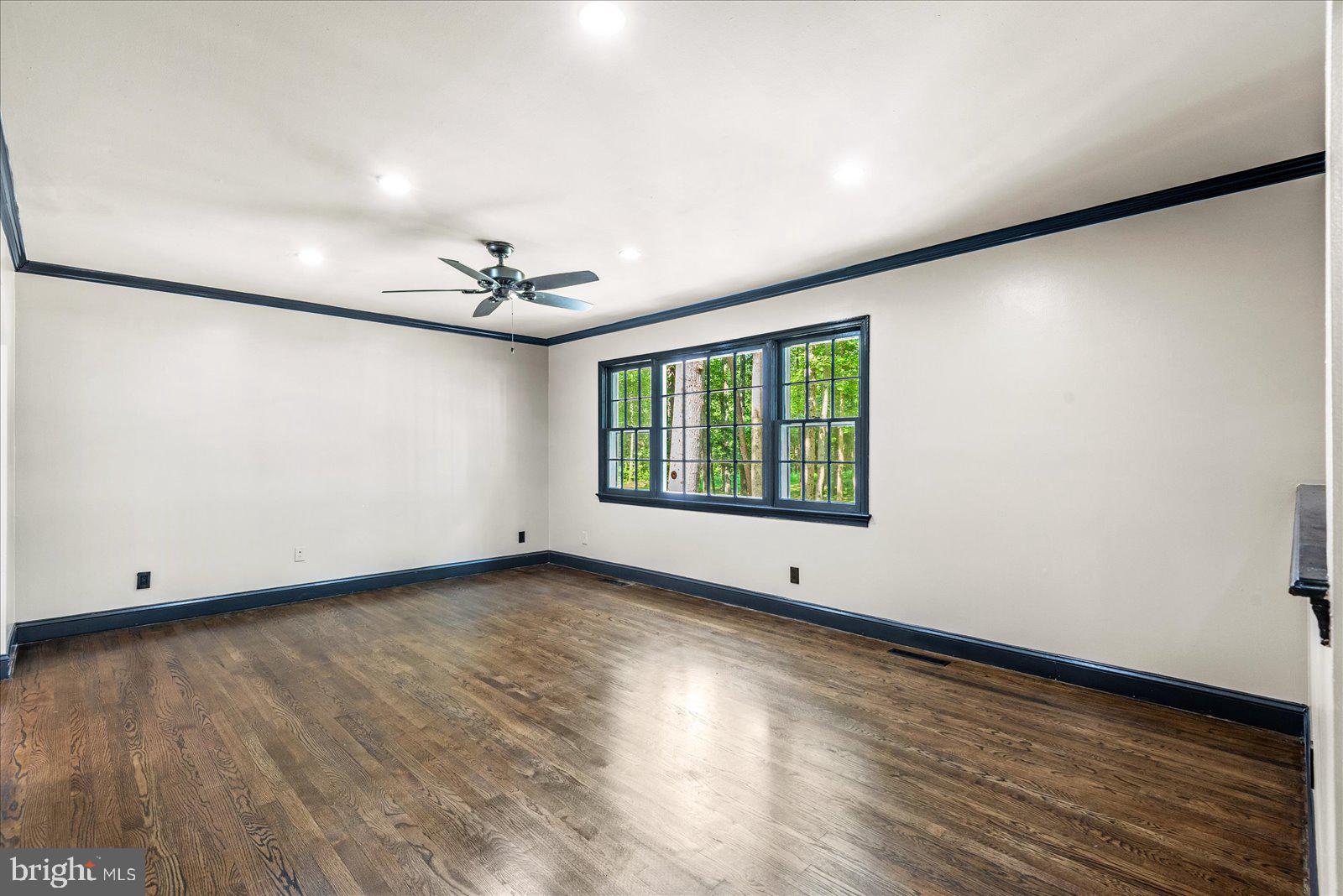 ROSEDALE - Residential