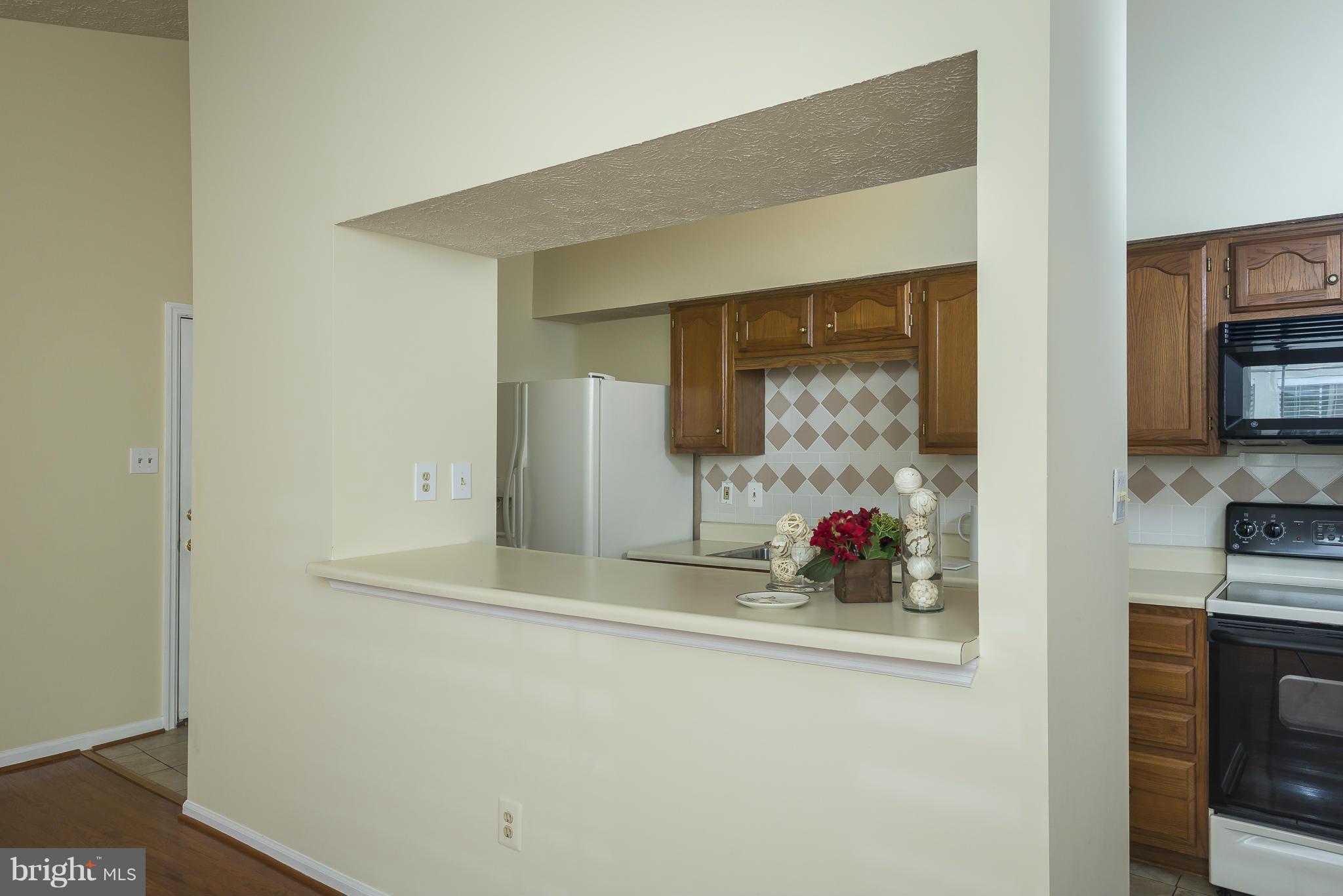 ROCKBURN COMMONS - Residential Lease