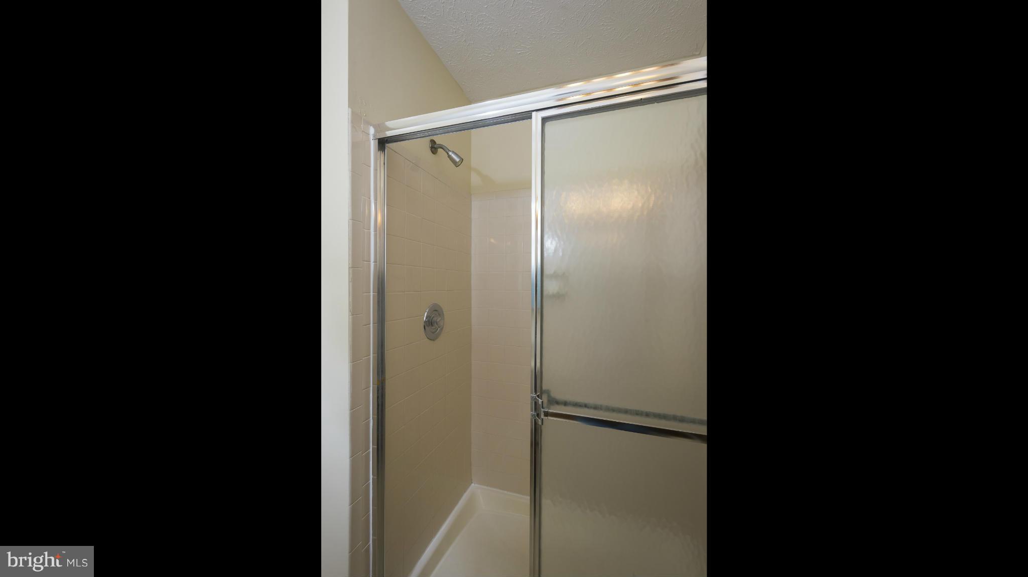 ROCKBURN COMMONS - Residential Lease