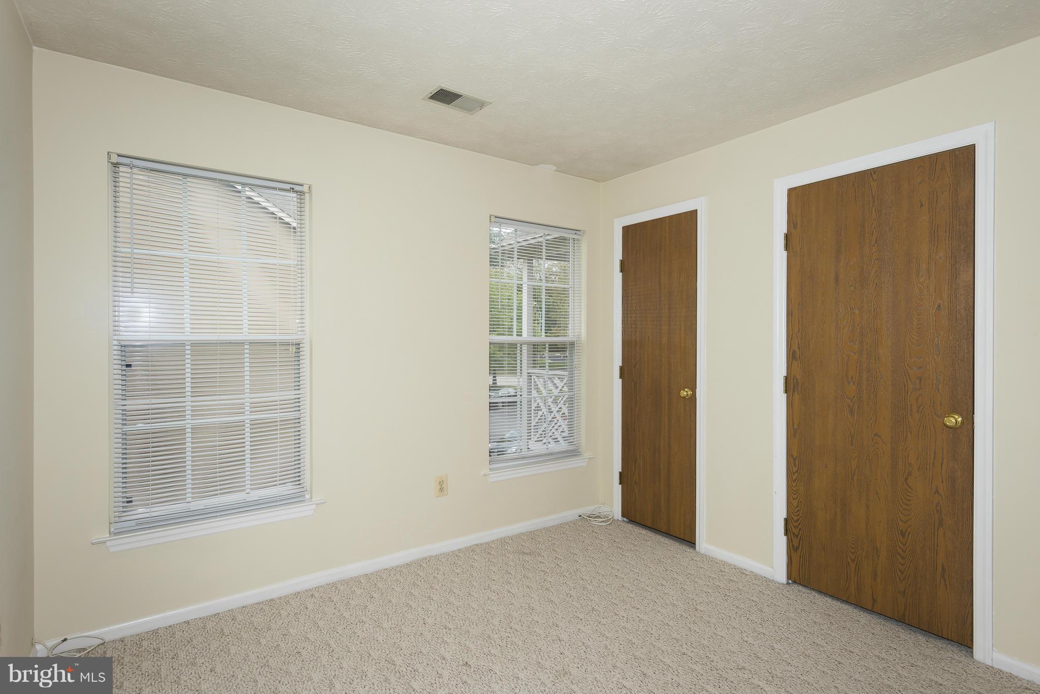 ROCKBURN COMMONS - Residential Lease