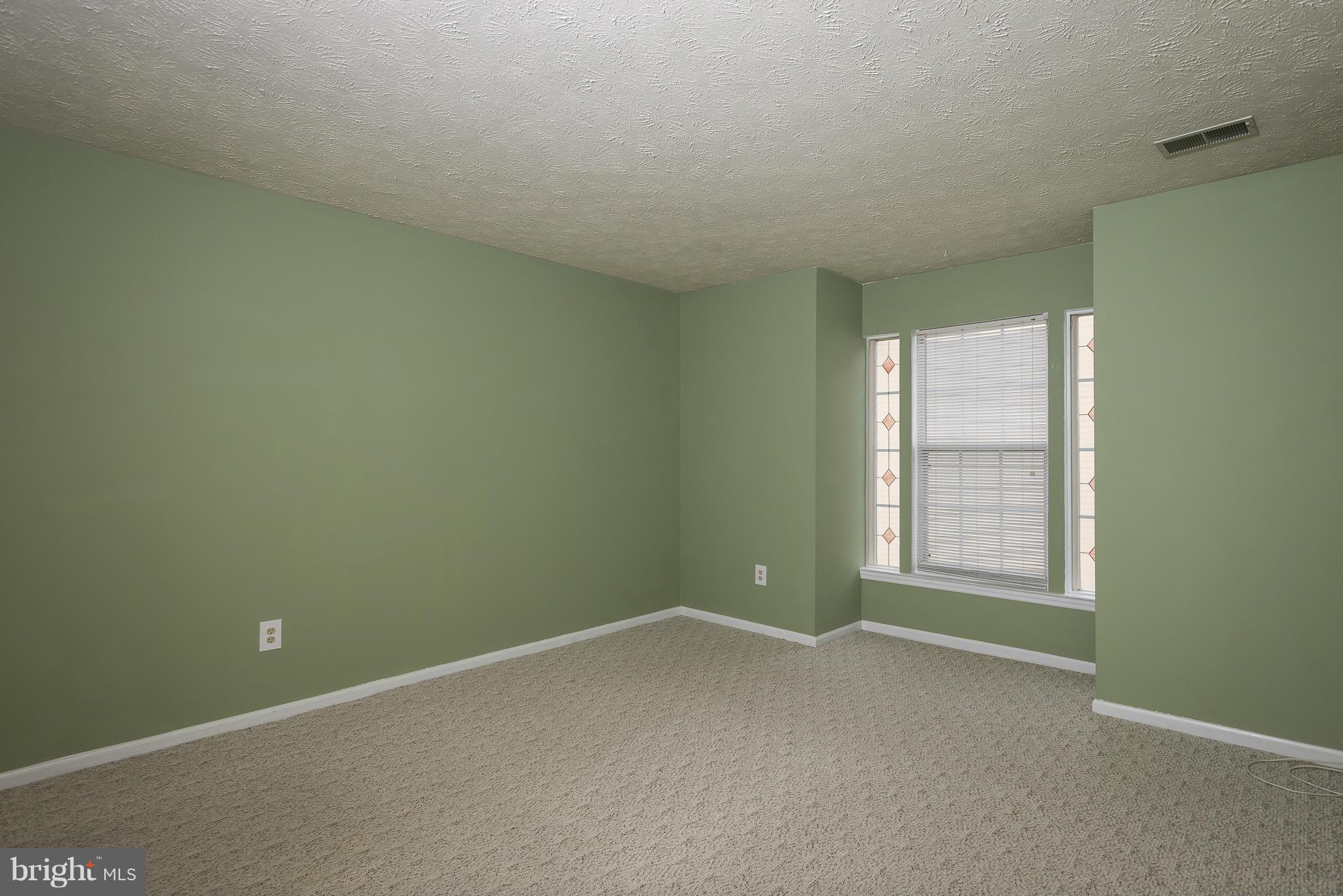 ROCKBURN COMMONS - Residential Lease