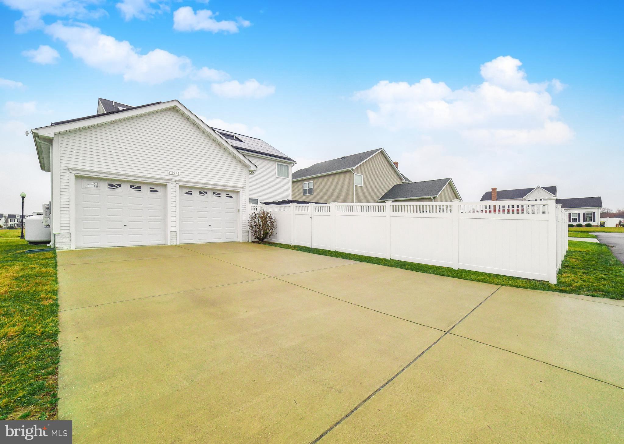 LEONARDS GRANT - Residential