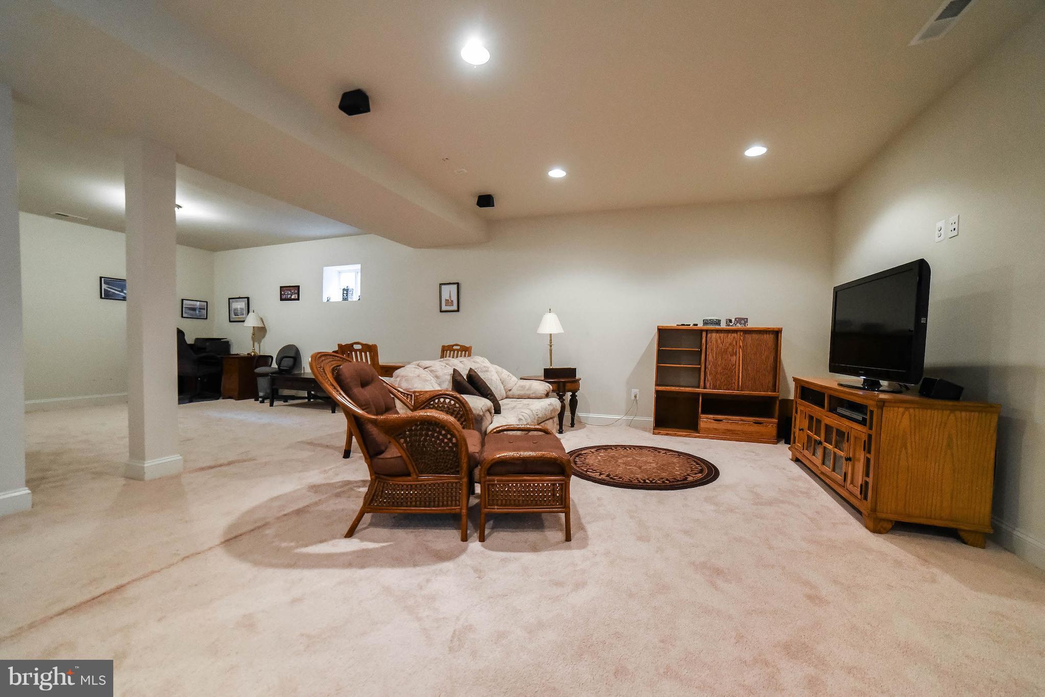 LEONARDS GRANT - Residential