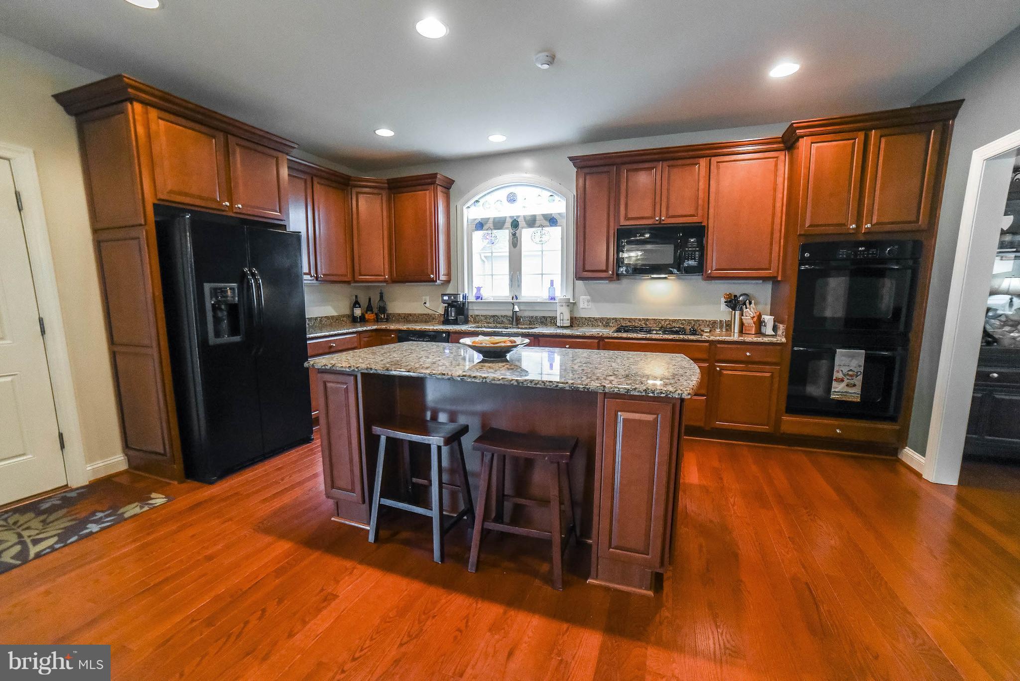 LEONARDS GRANT - Residential