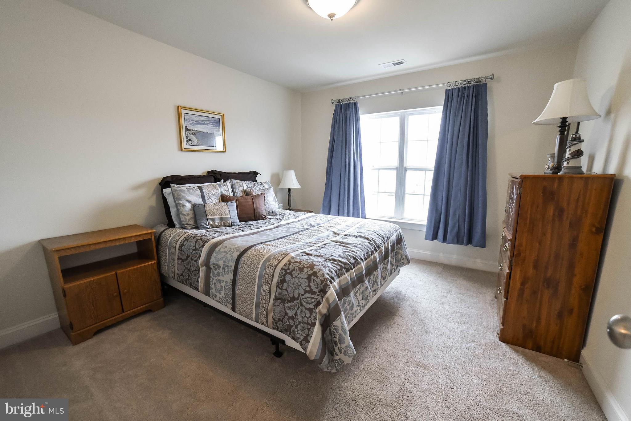 LEONARDS GRANT - Residential