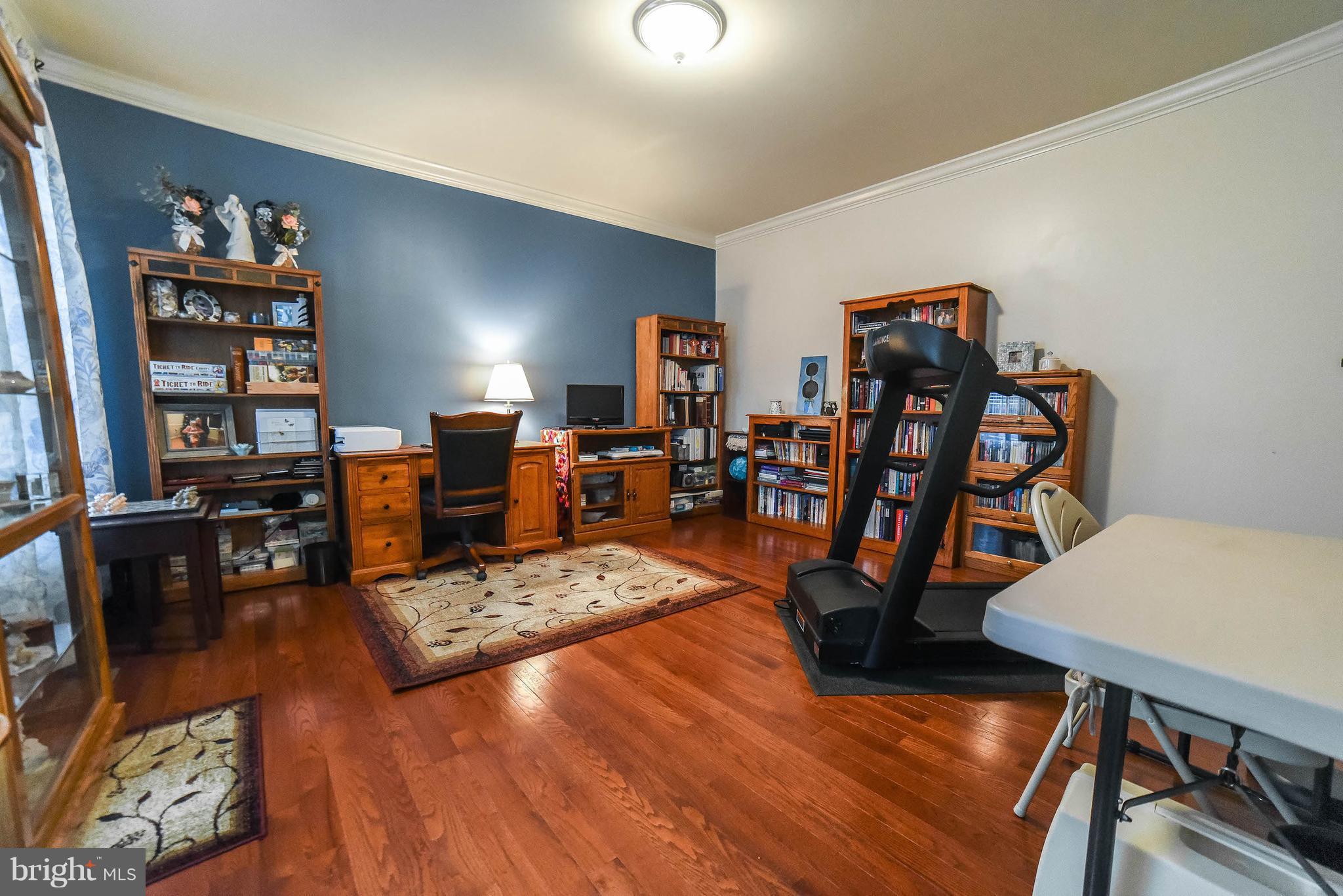 LEONARDS GRANT - Residential