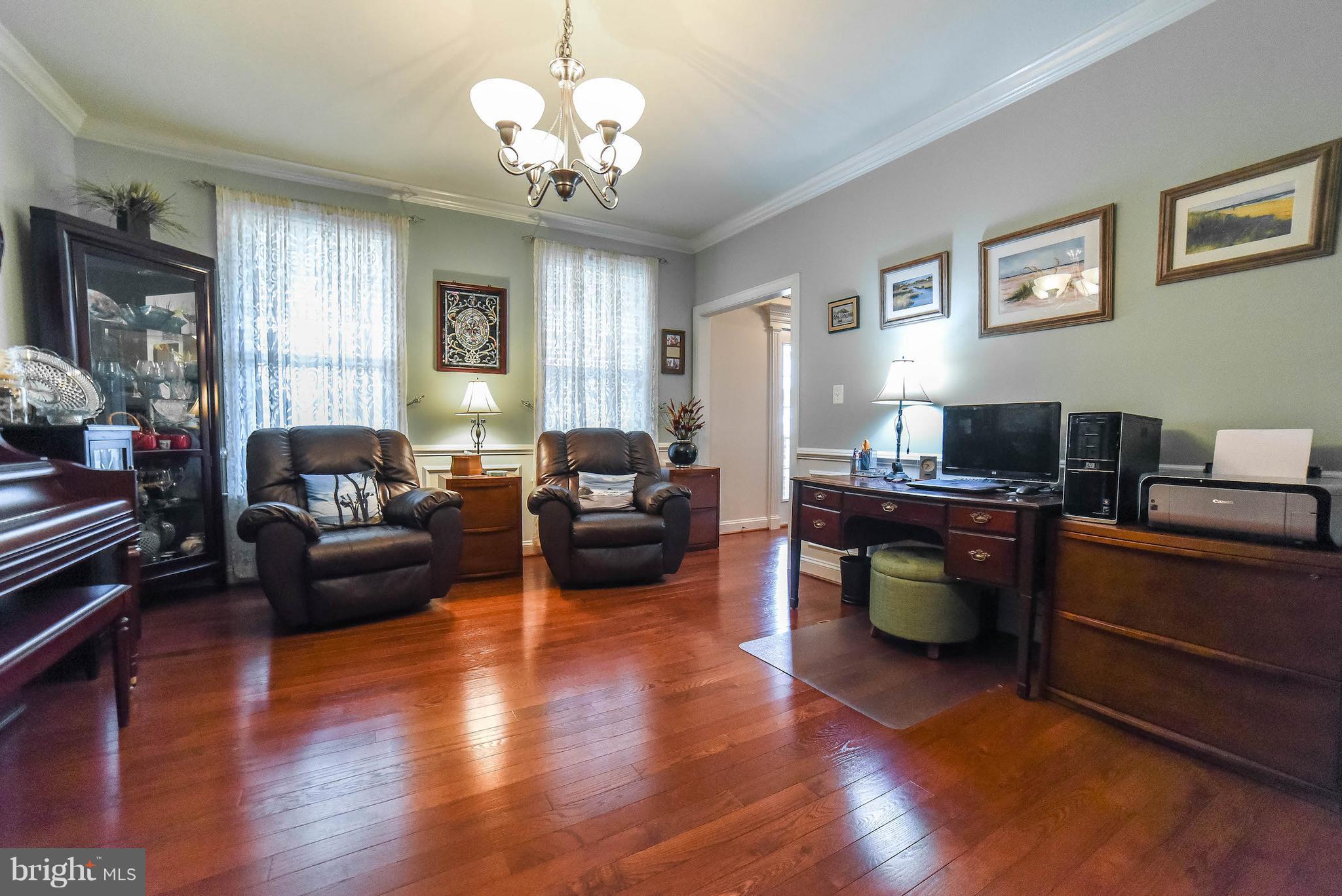 LEONARDS GRANT - Residential