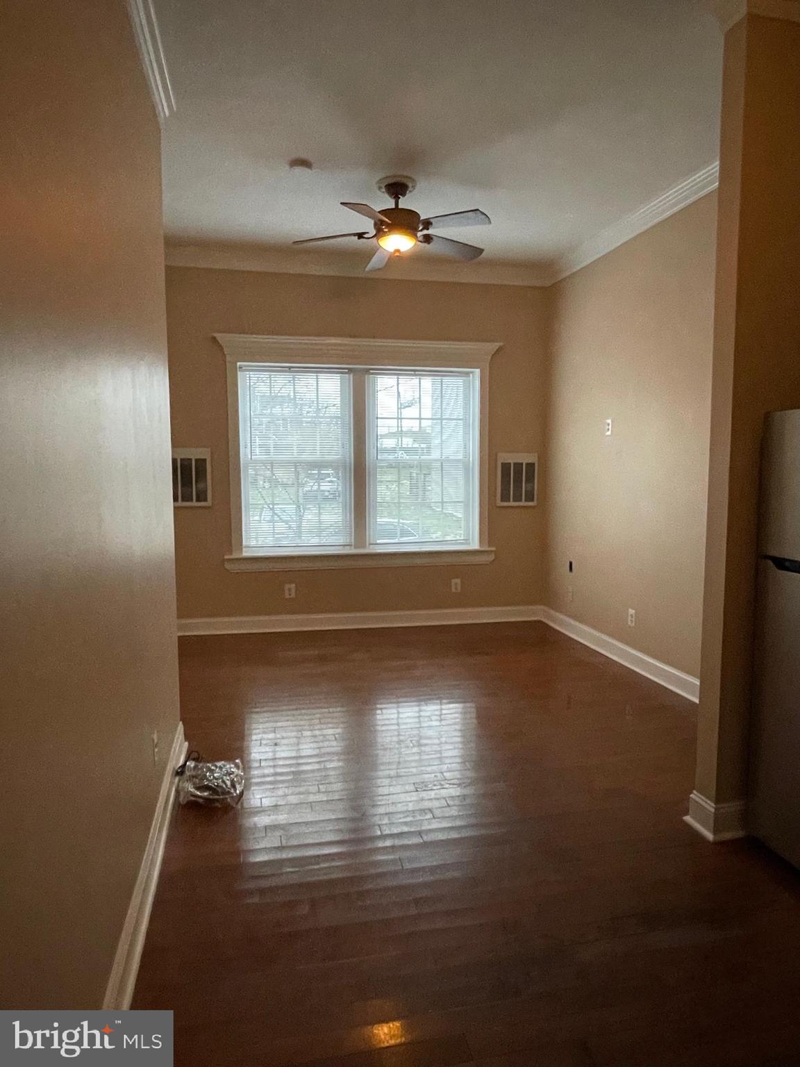 OLDE KENSINGTON - Residential Lease