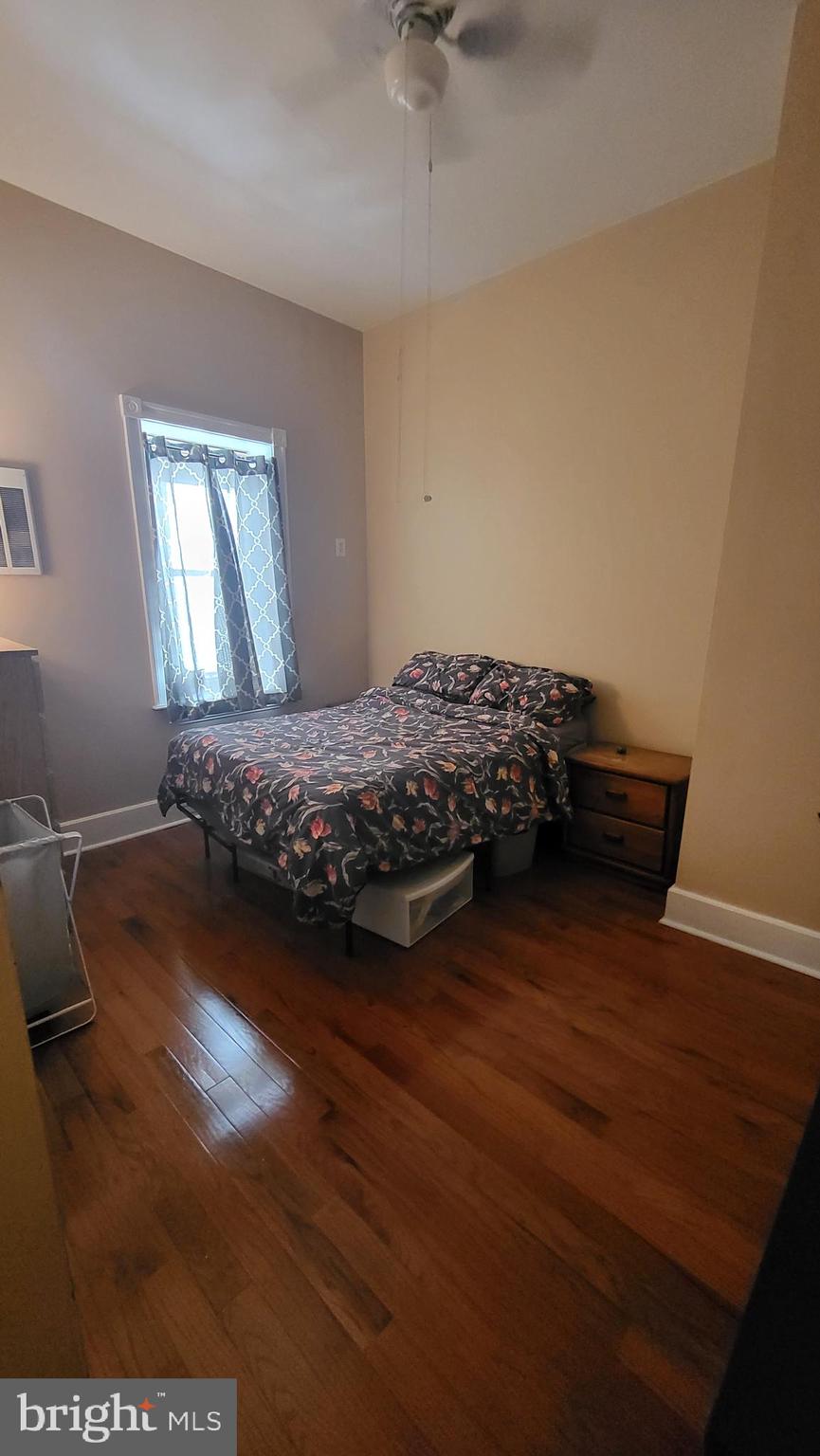 OLDE KENSINGTON - Residential Lease