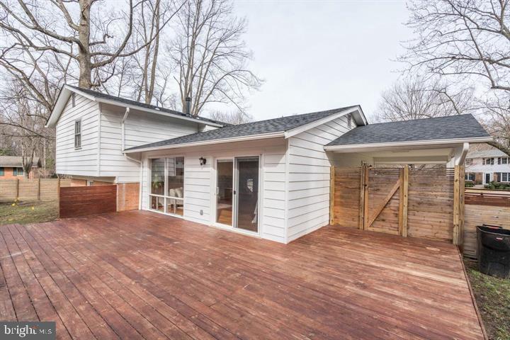 TYSONS GREEN - Residential Lease