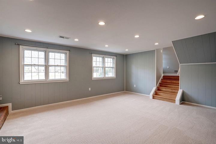 TYSONS GREEN - Residential Lease